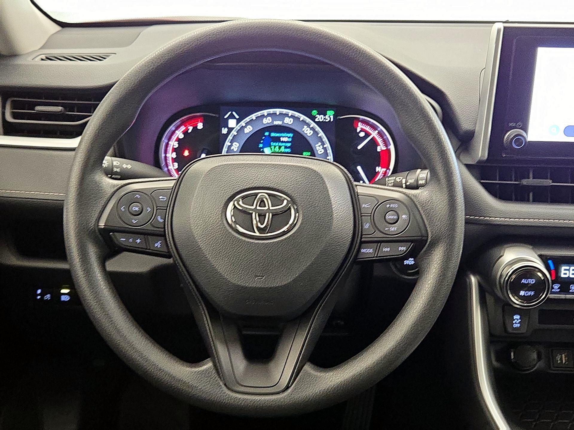 Thumbnail: 2025 Toyota RAV4 - 10
