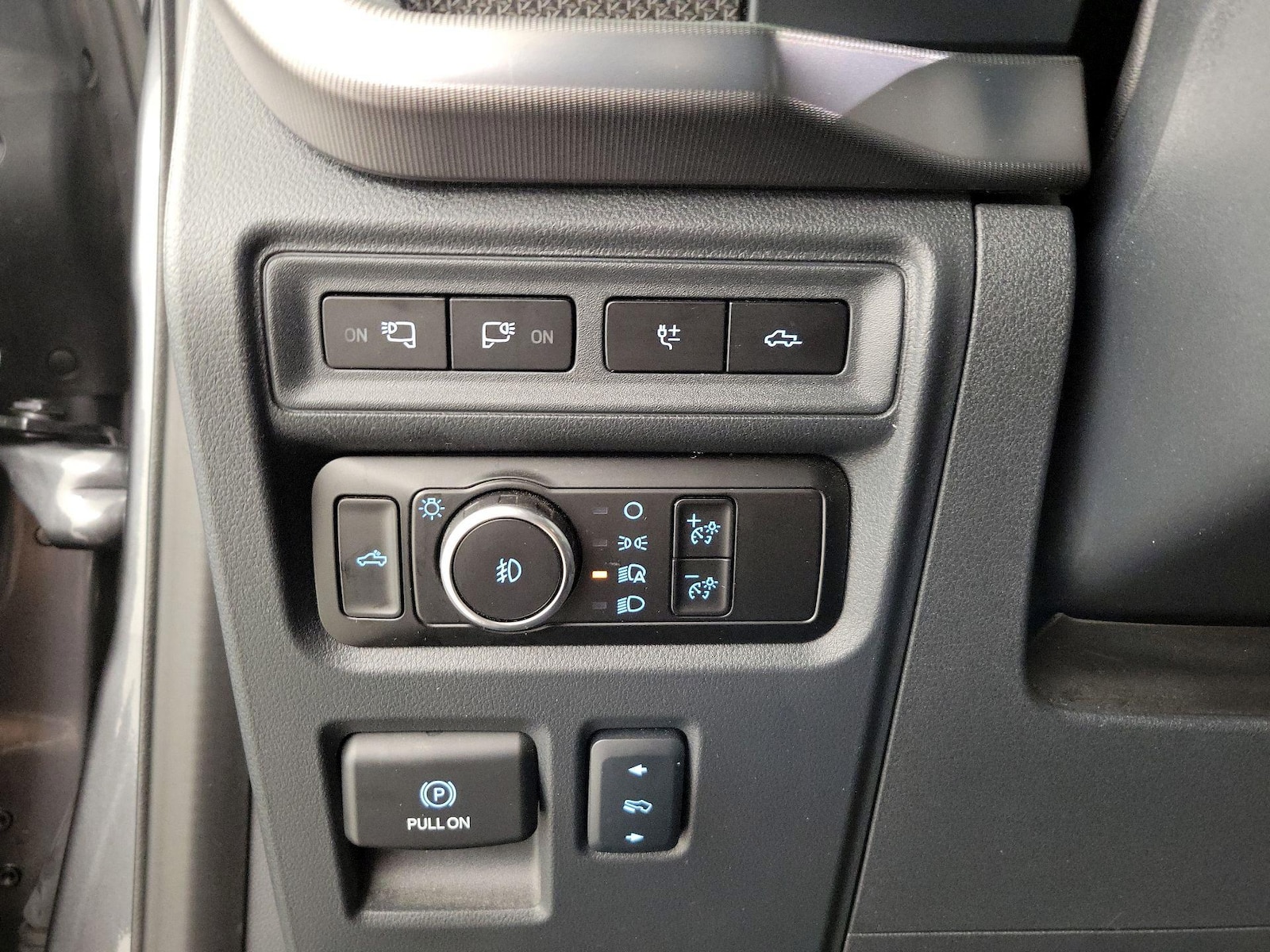 2024 Ford F-150 Raptor - Photo 14