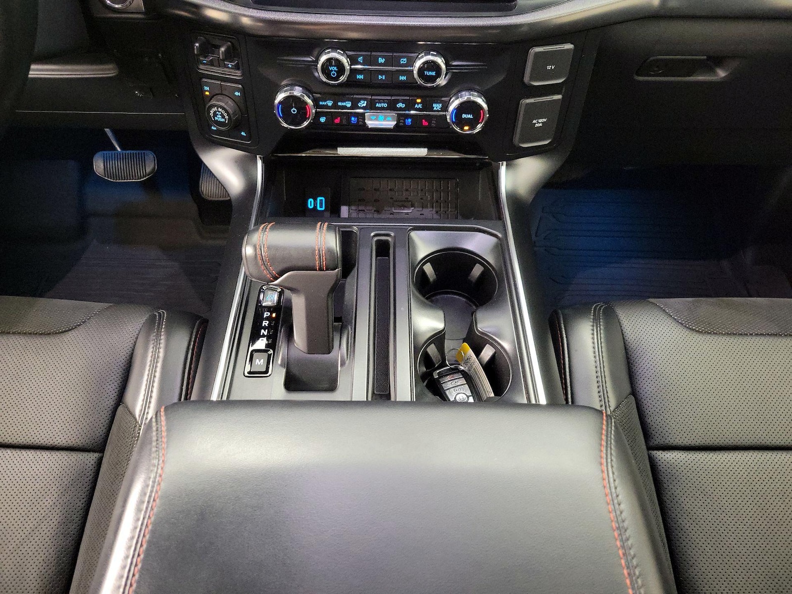 2024 Ford F-150 Raptor - Photo 19