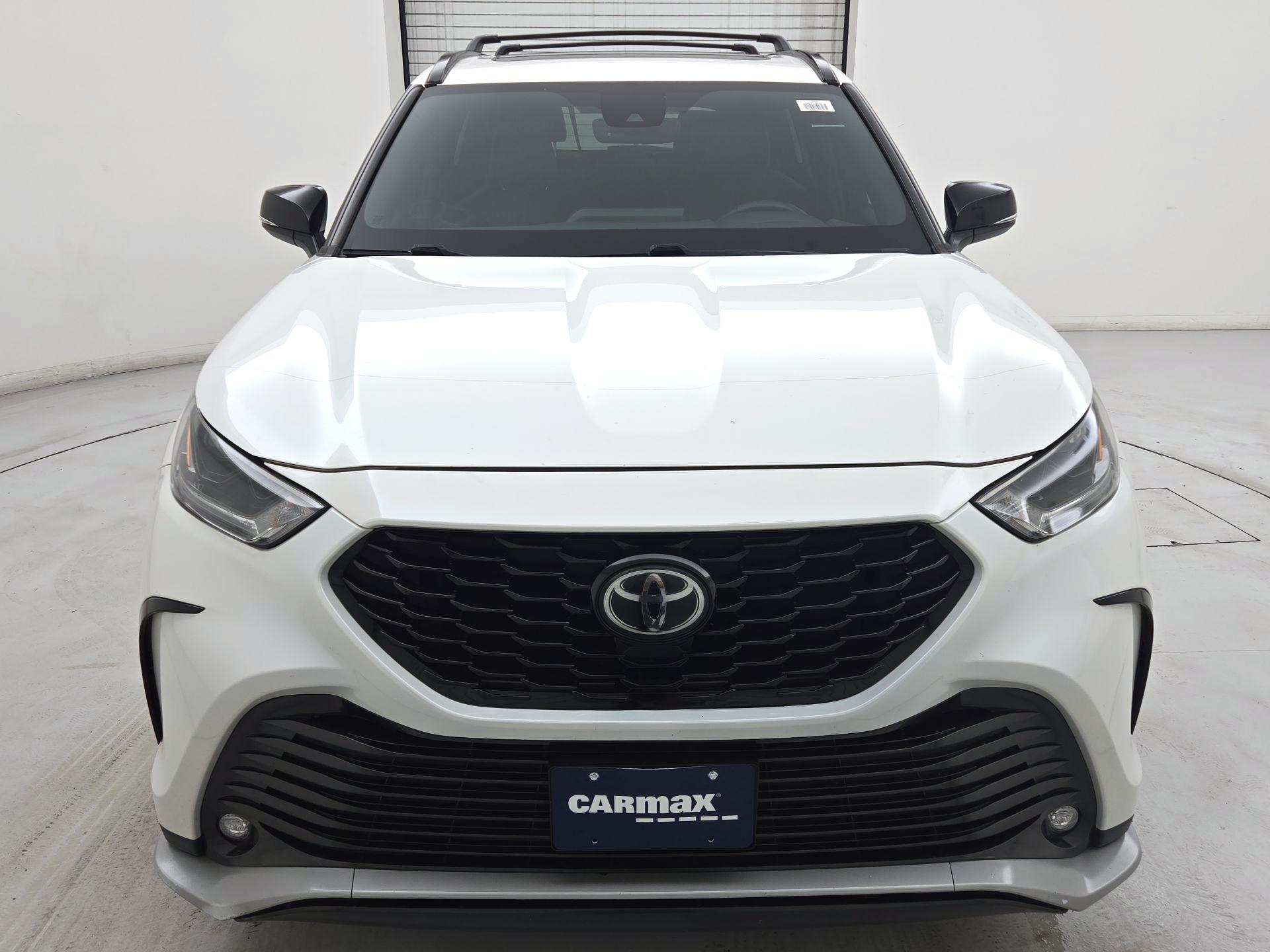 Thumbnail: 2021 Toyota Highlander - 2
