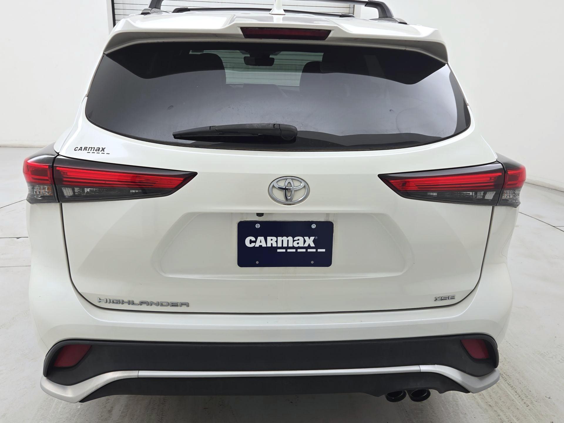 Thumbnail: 2021 Toyota Highlander - 6