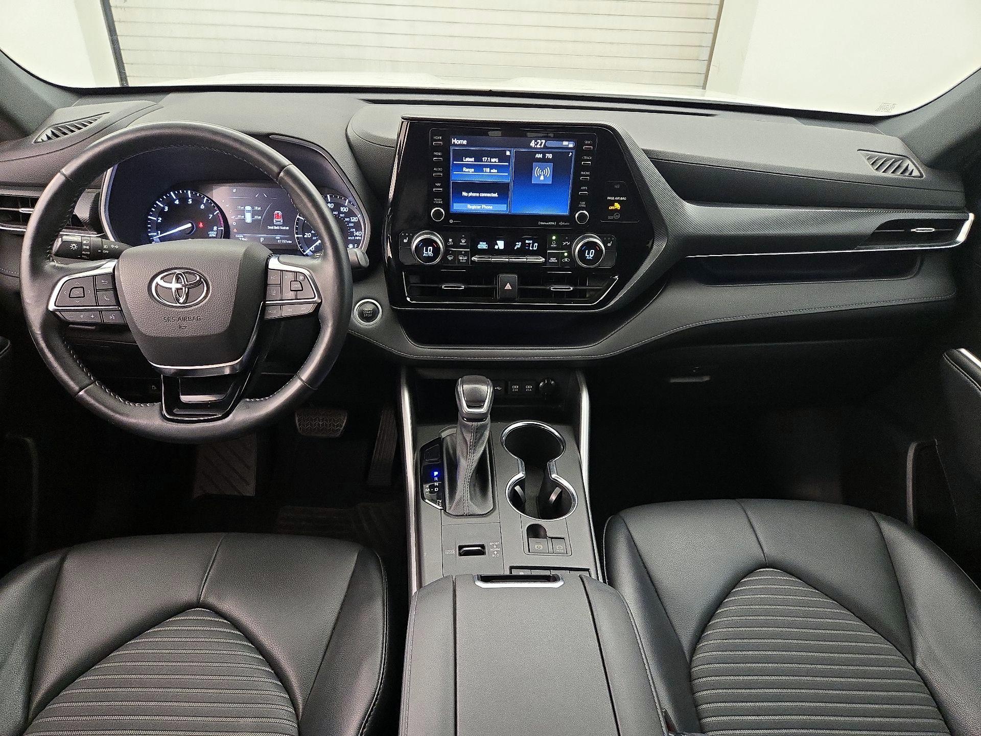 Thumbnail: 2021 Toyota Highlander - 8