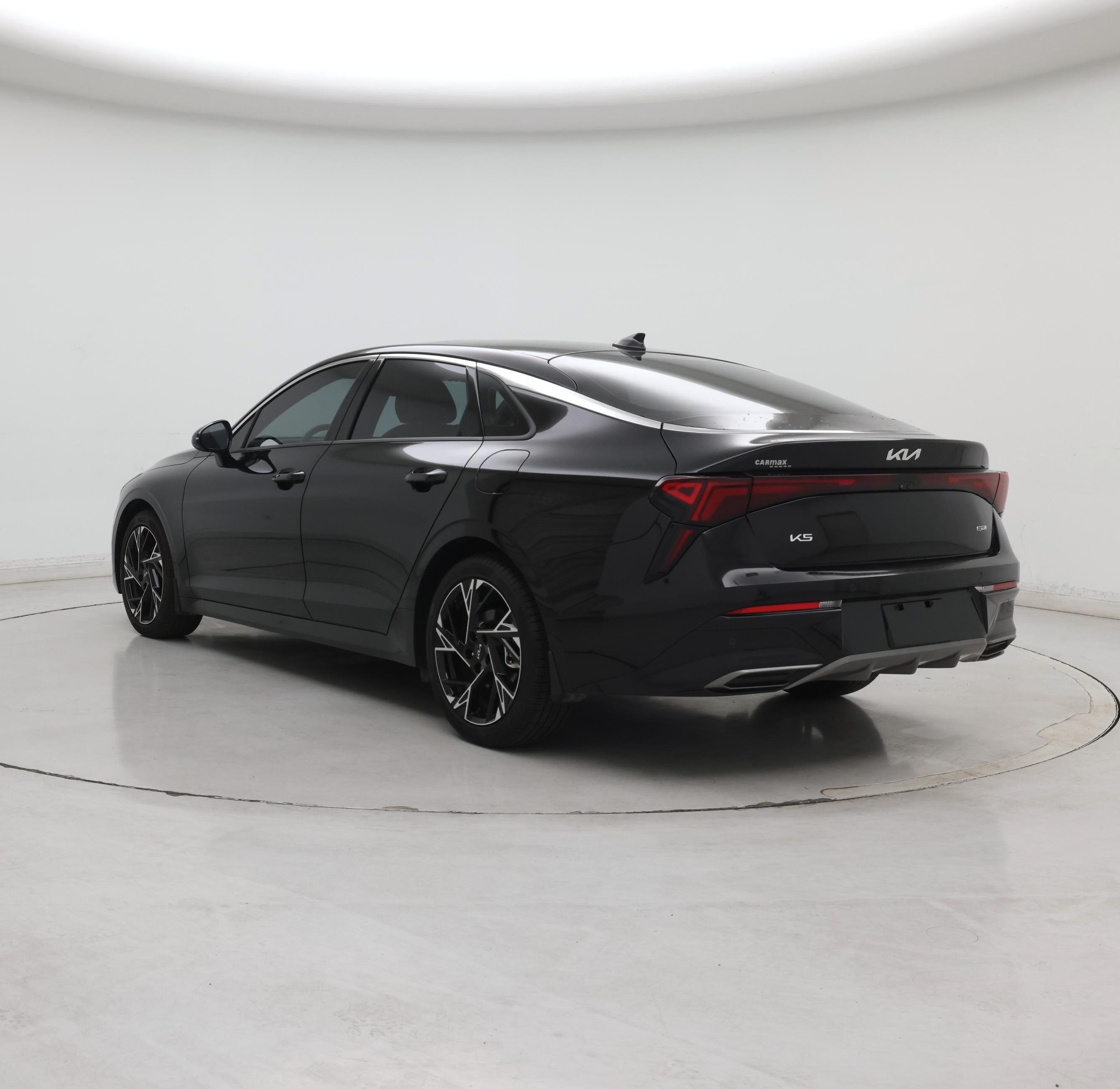 Thumbnail: 2025 Kia K5 - 2