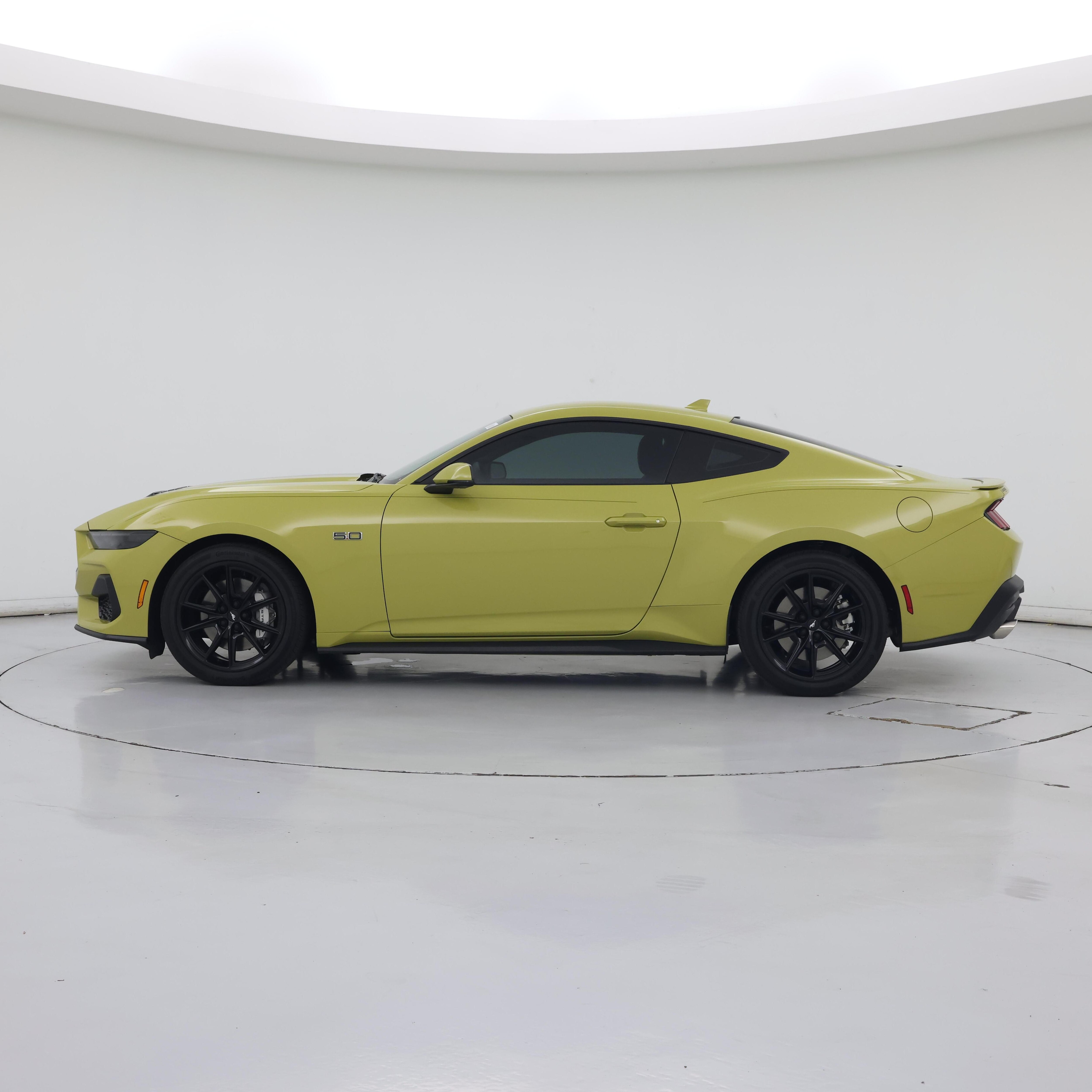 Thumbnail: 2025 Ford Mustang - 3
