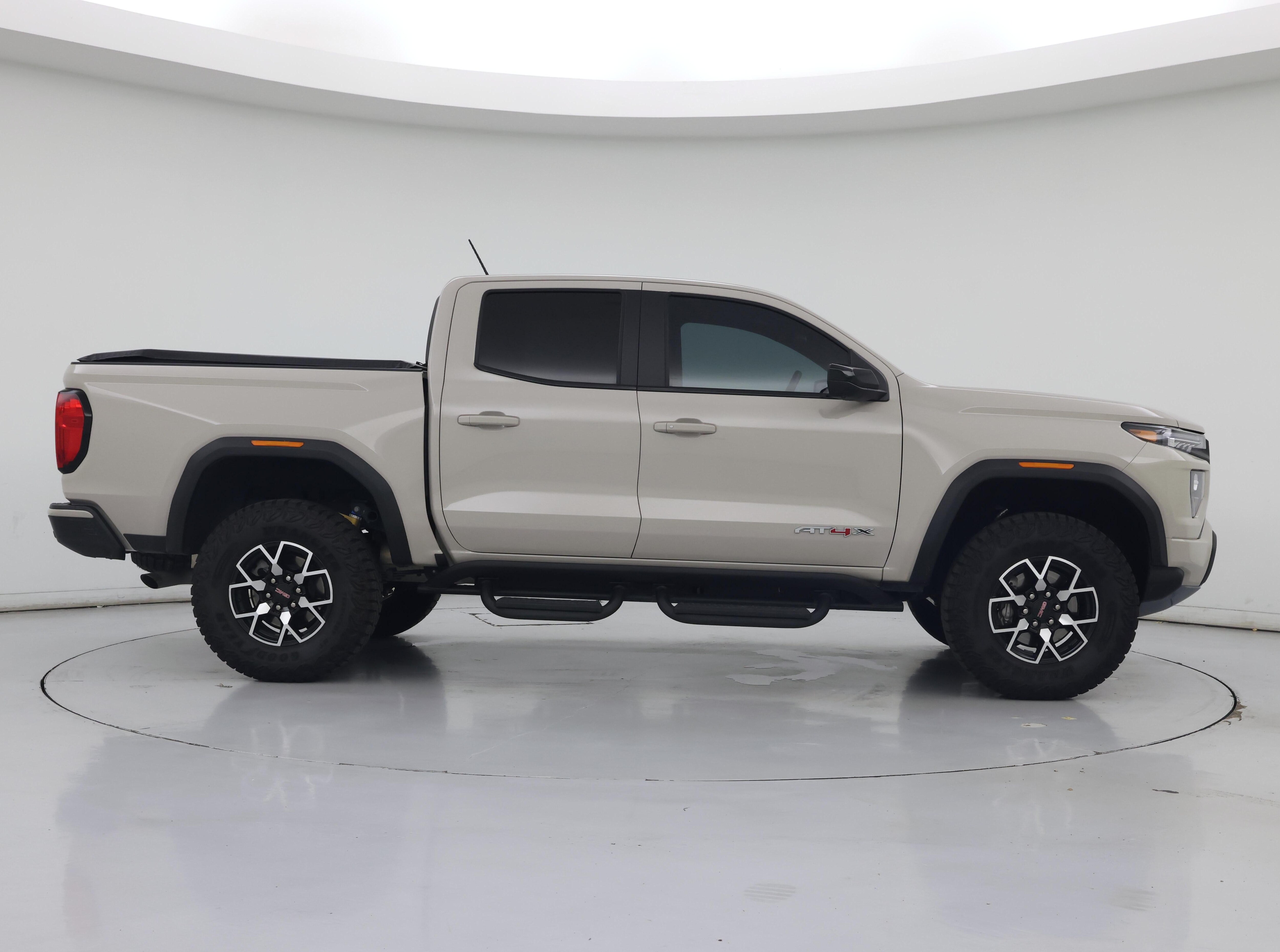 Thumbnail: 2026 GMC Canyon - 7