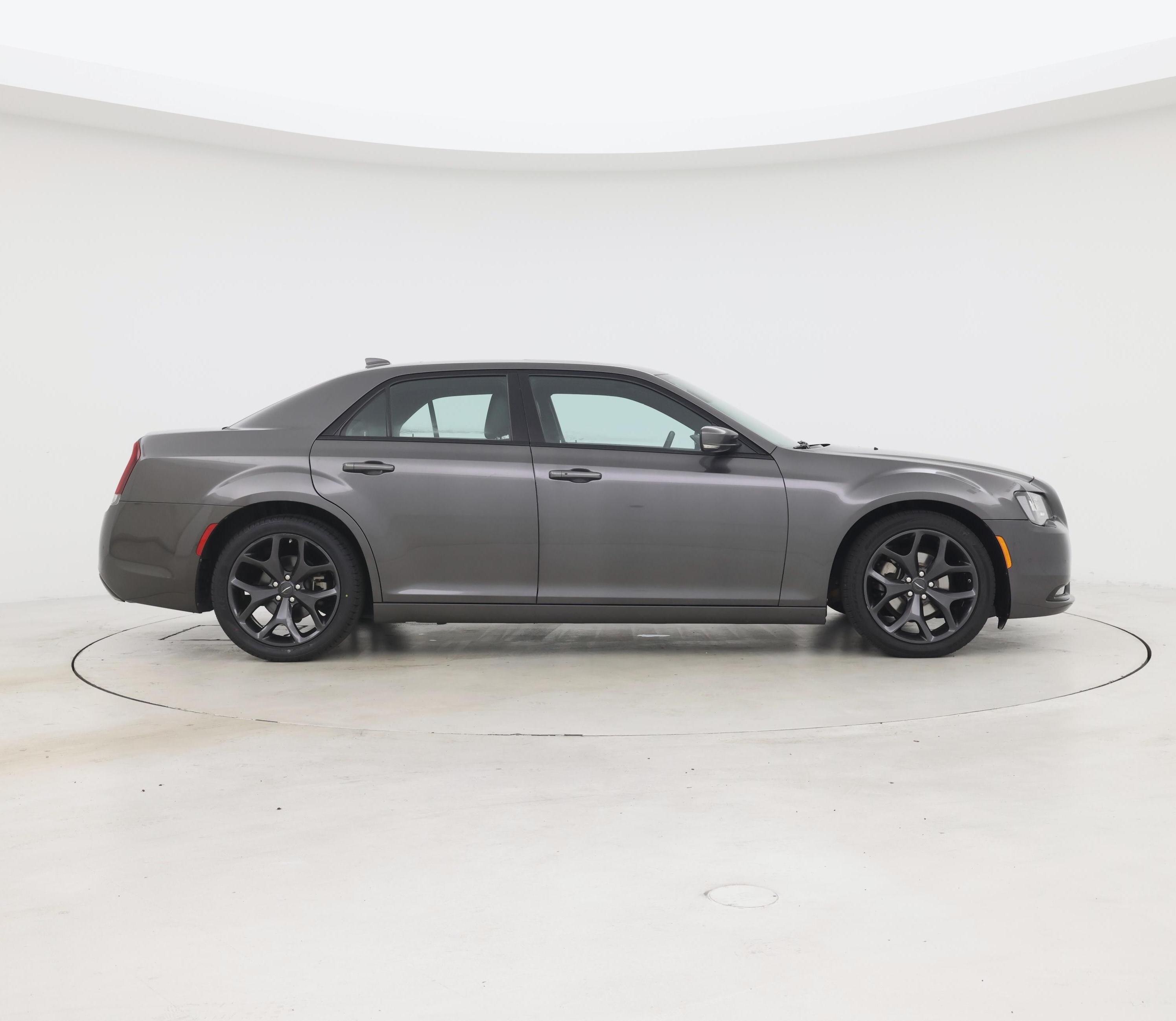 Thumbnail: 2023 Chrysler 300 - 7