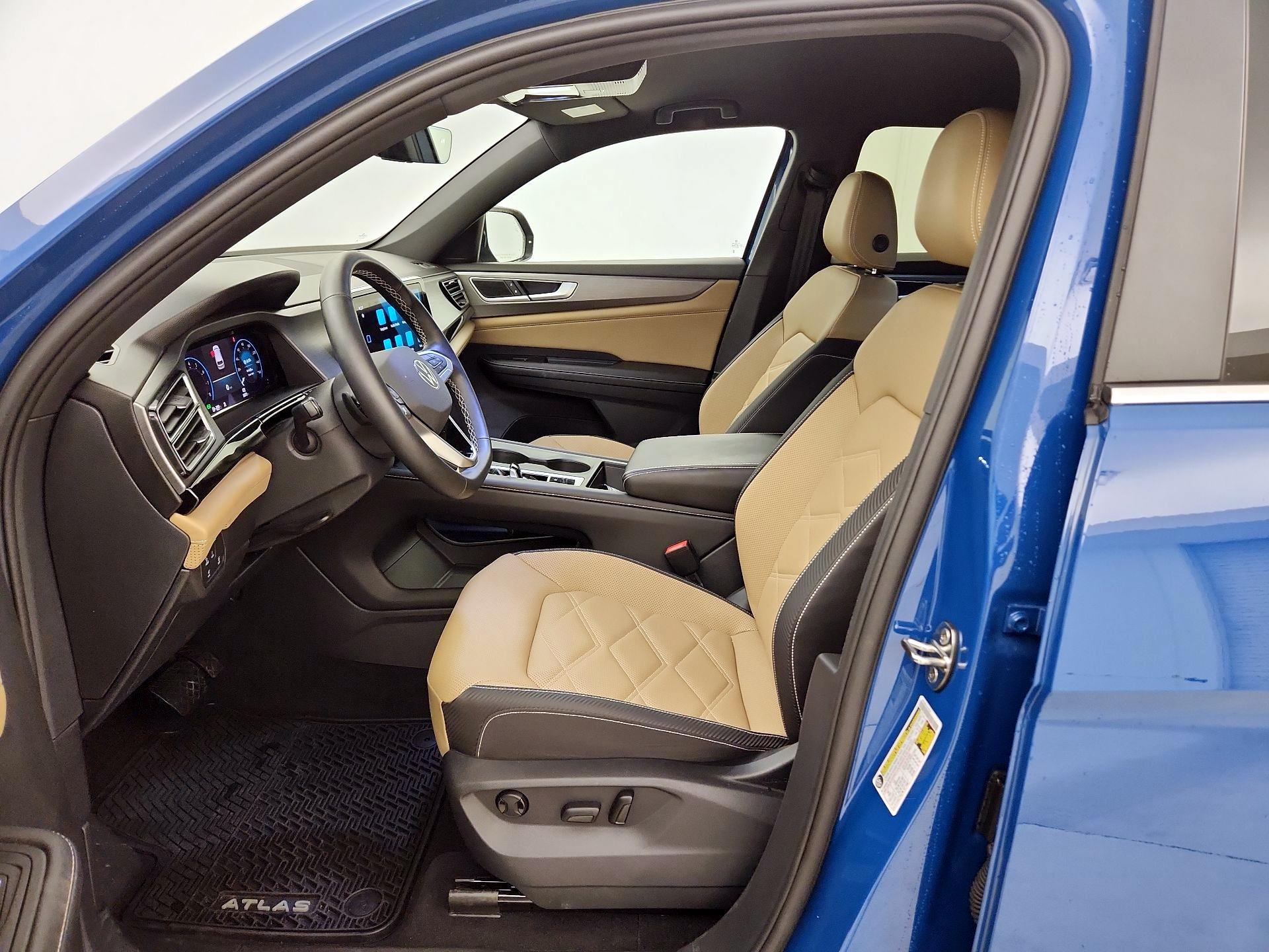 Thumbnail: 2025 Volkswagen Atlas - 11