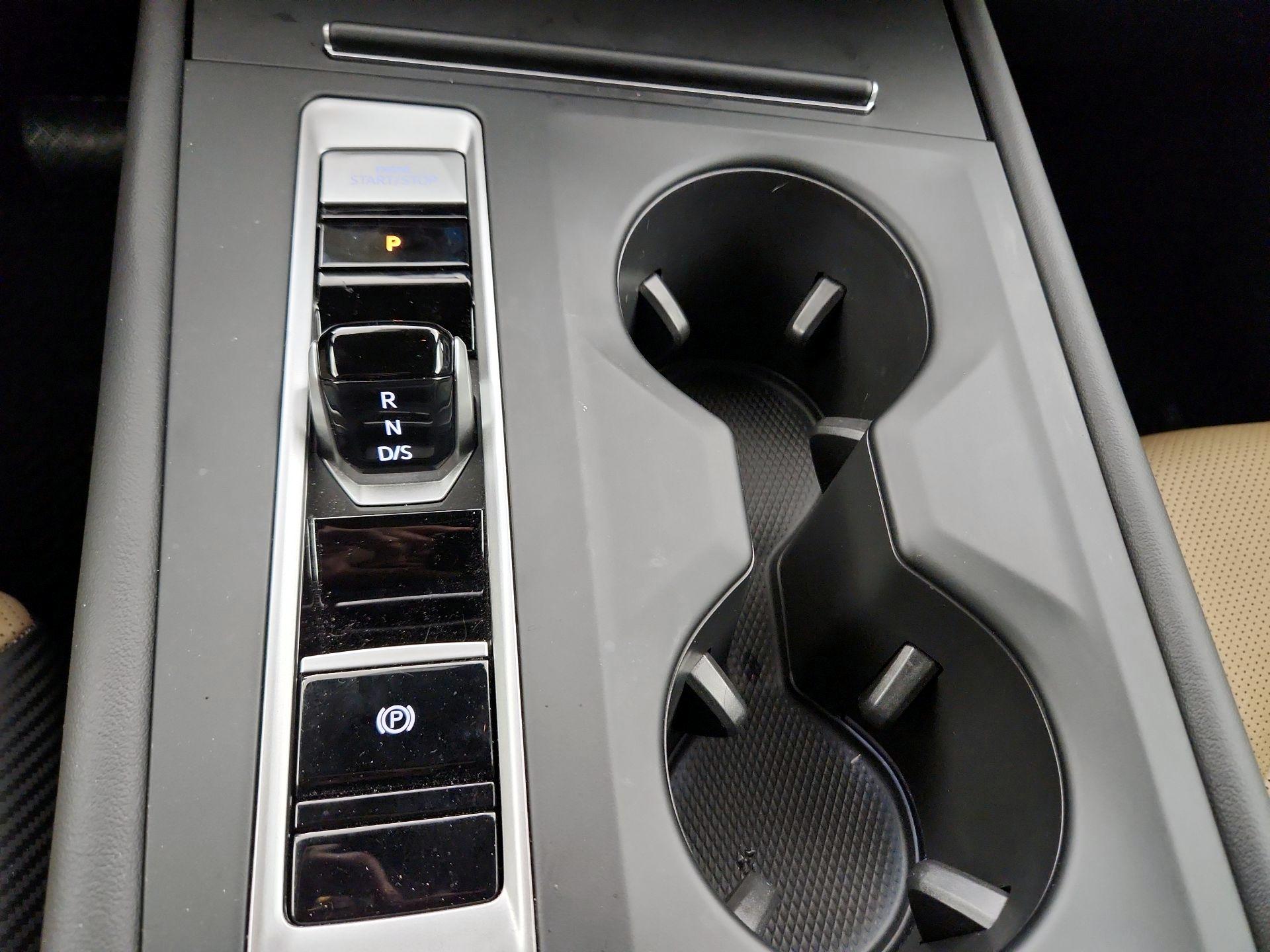 Thumbnail: 2025 Volkswagen Atlas - 17