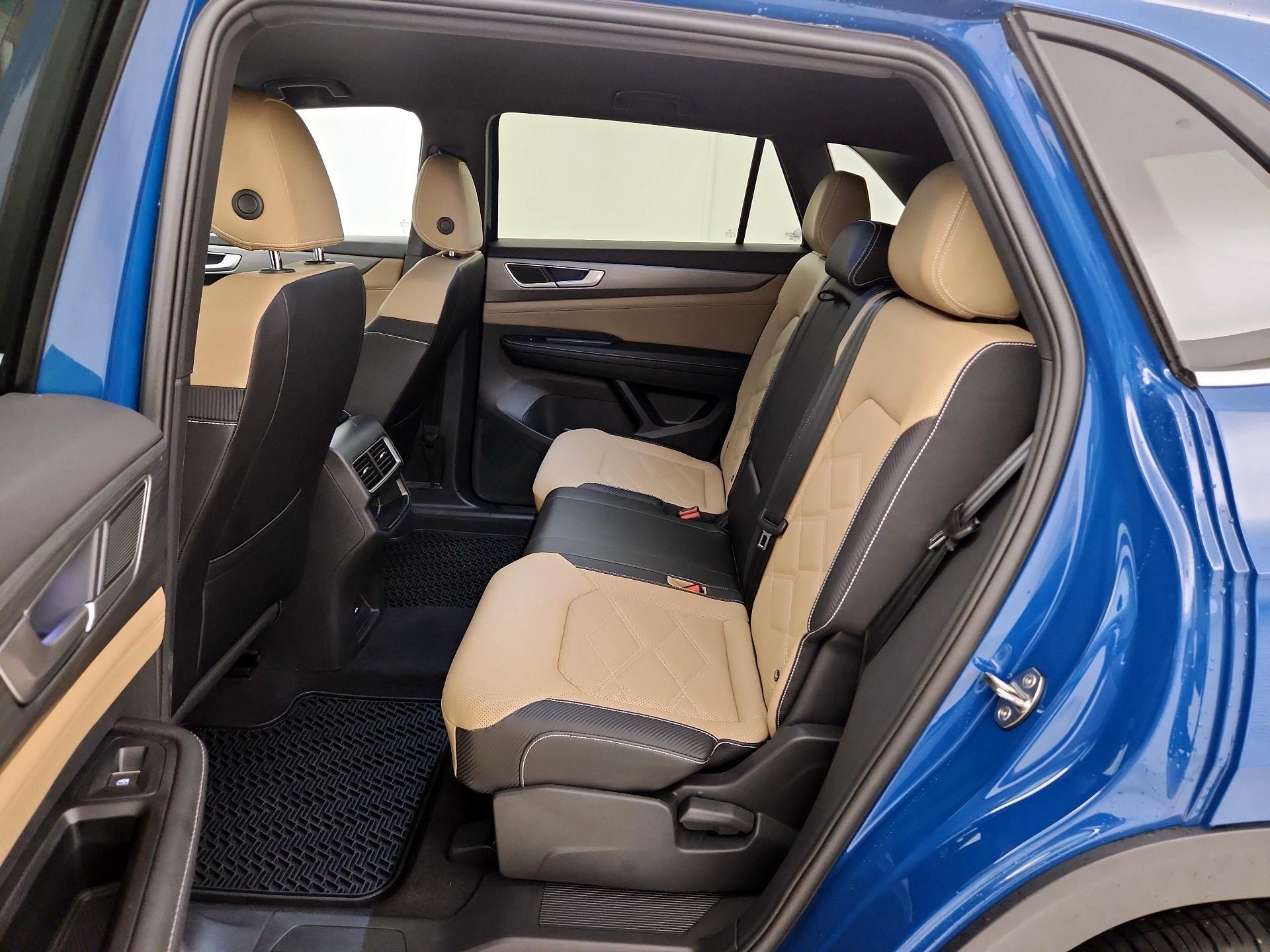 Thumbnail: 2025 Volkswagen Atlas - 19