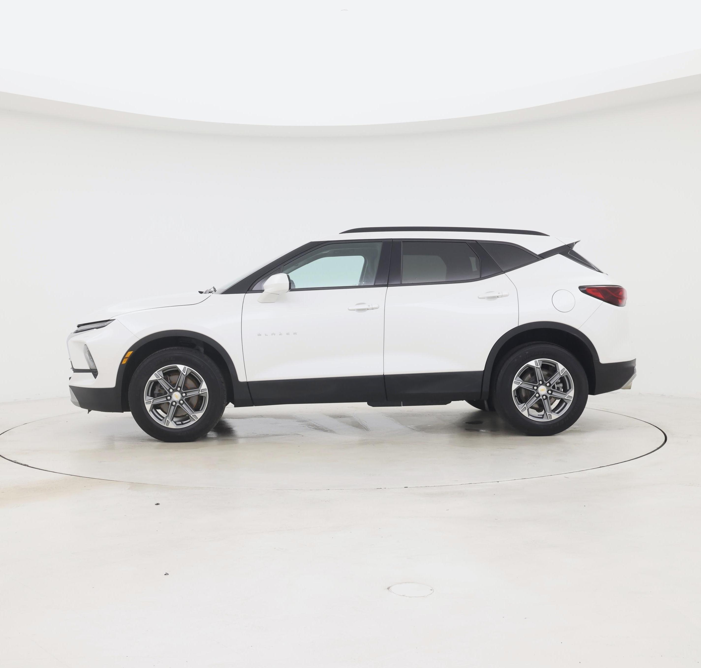 Thumbnail: 2024 Chevrolet Blazer - 3
