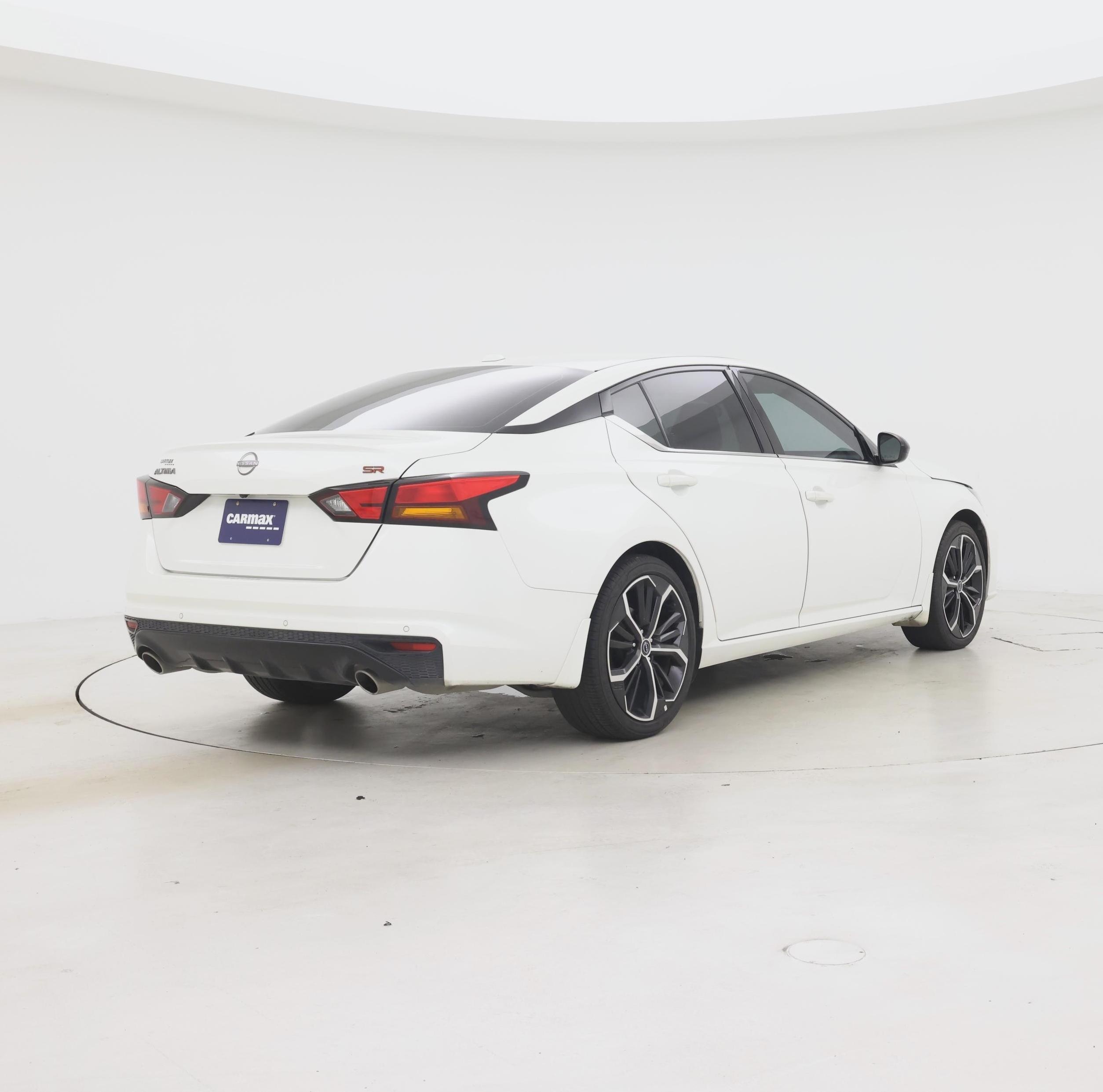 Thumbnail: 2024 Nissan Altima - 8