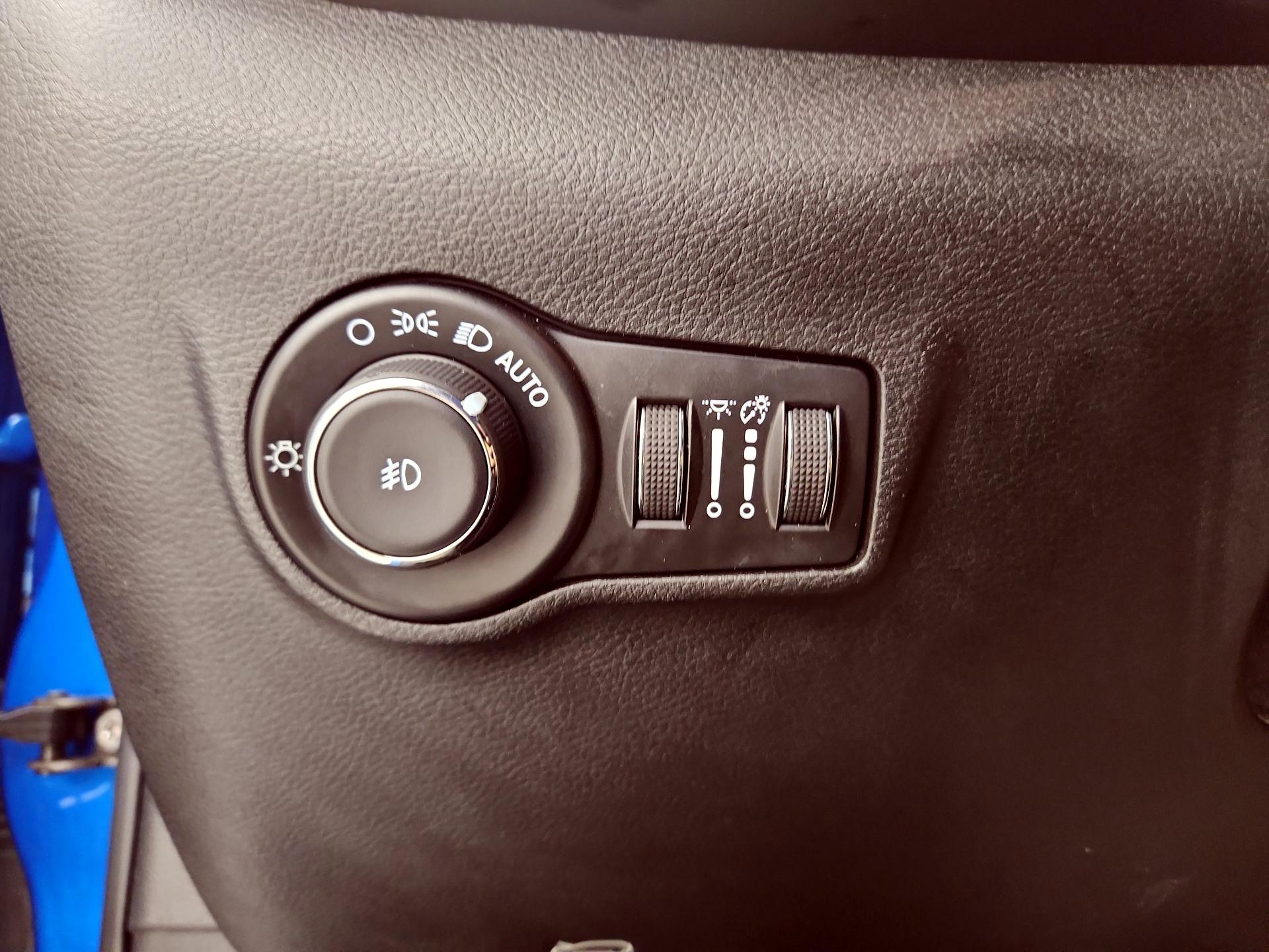 Thumbnail: 2024 Jeep Compass - 13