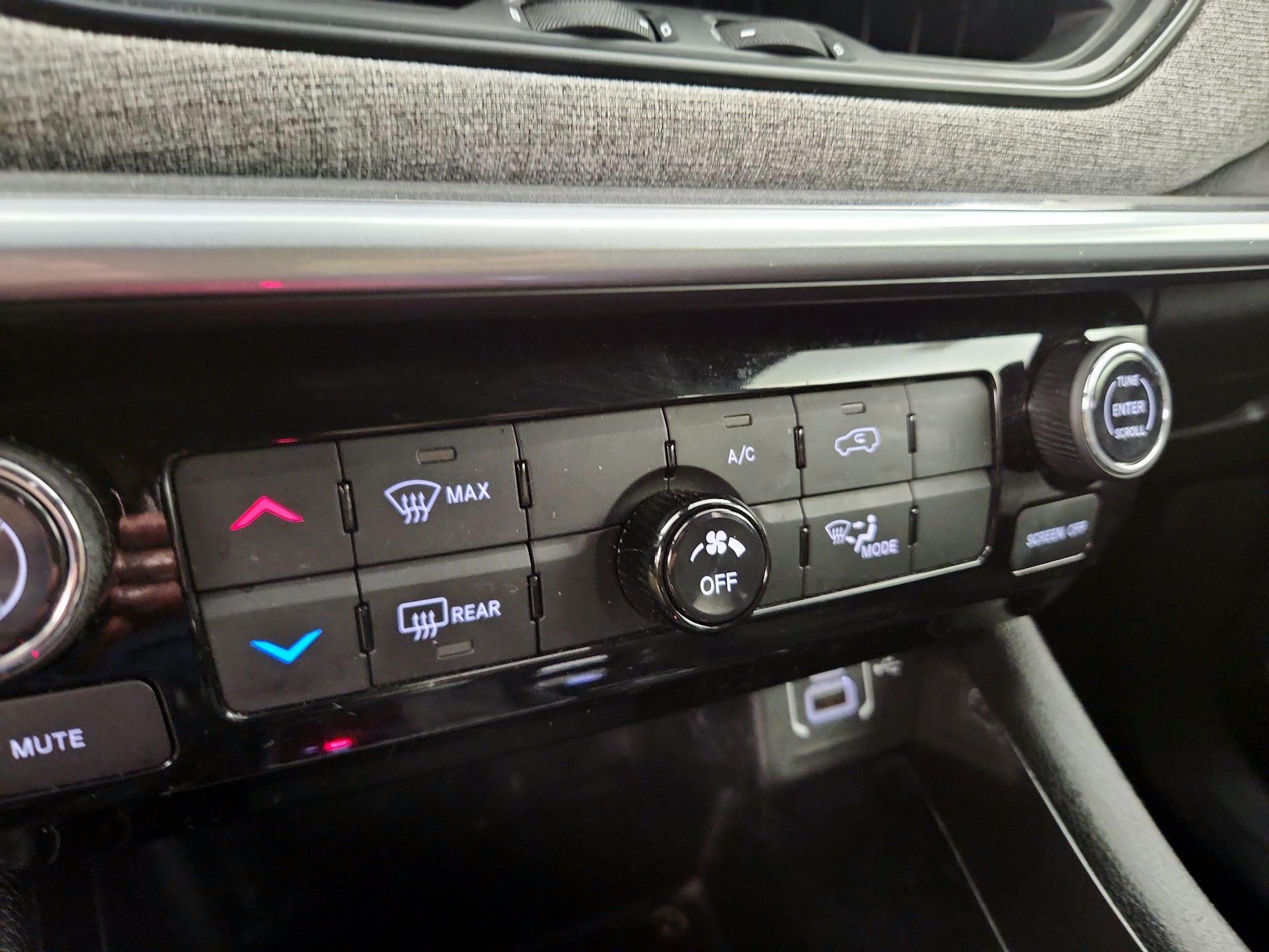 Thumbnail: 2024 Jeep Compass - 16