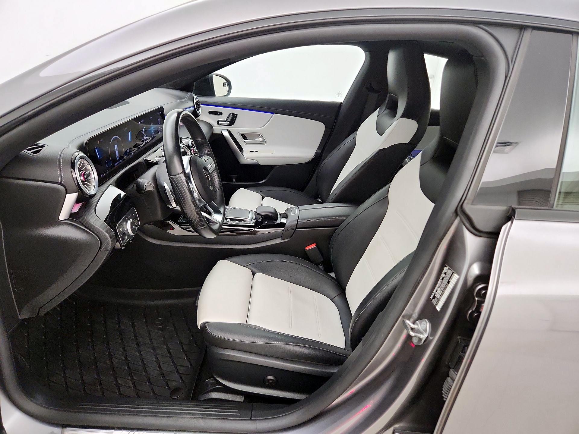 Thumbnail: 2022 Mercedes-Benz CLA - 11