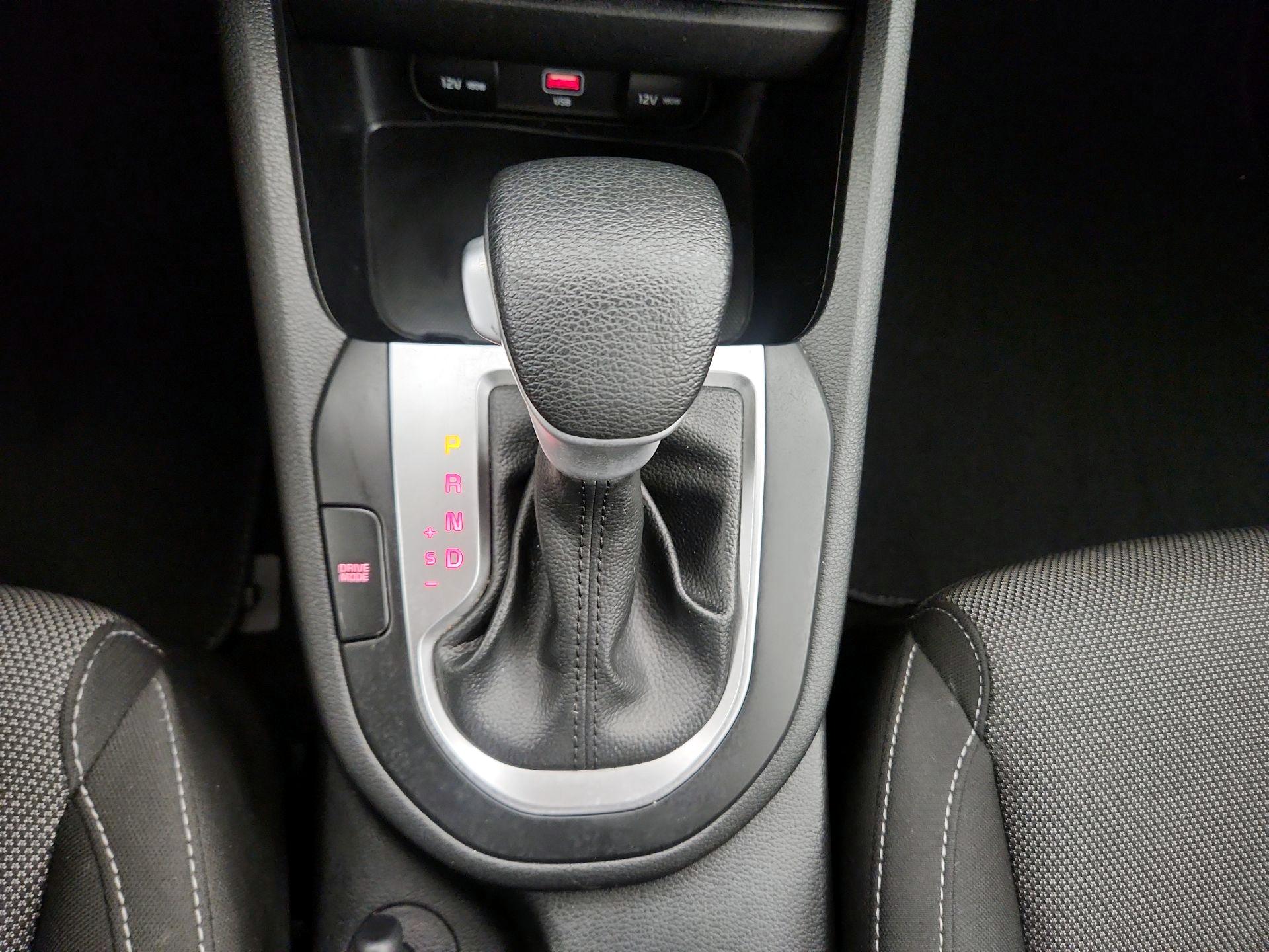 Thumbnail: 2023 Kia Forte - 17