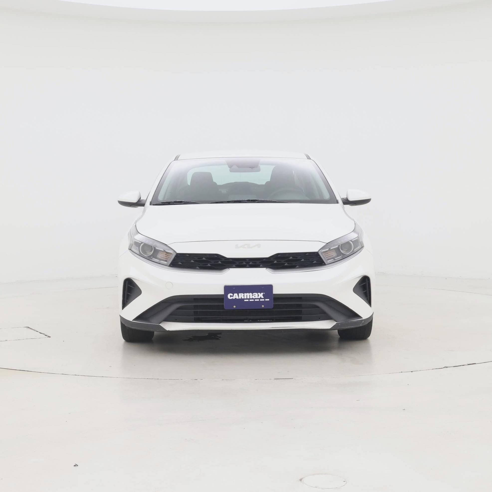 Thumbnail: 2023 Kia Forte - 5