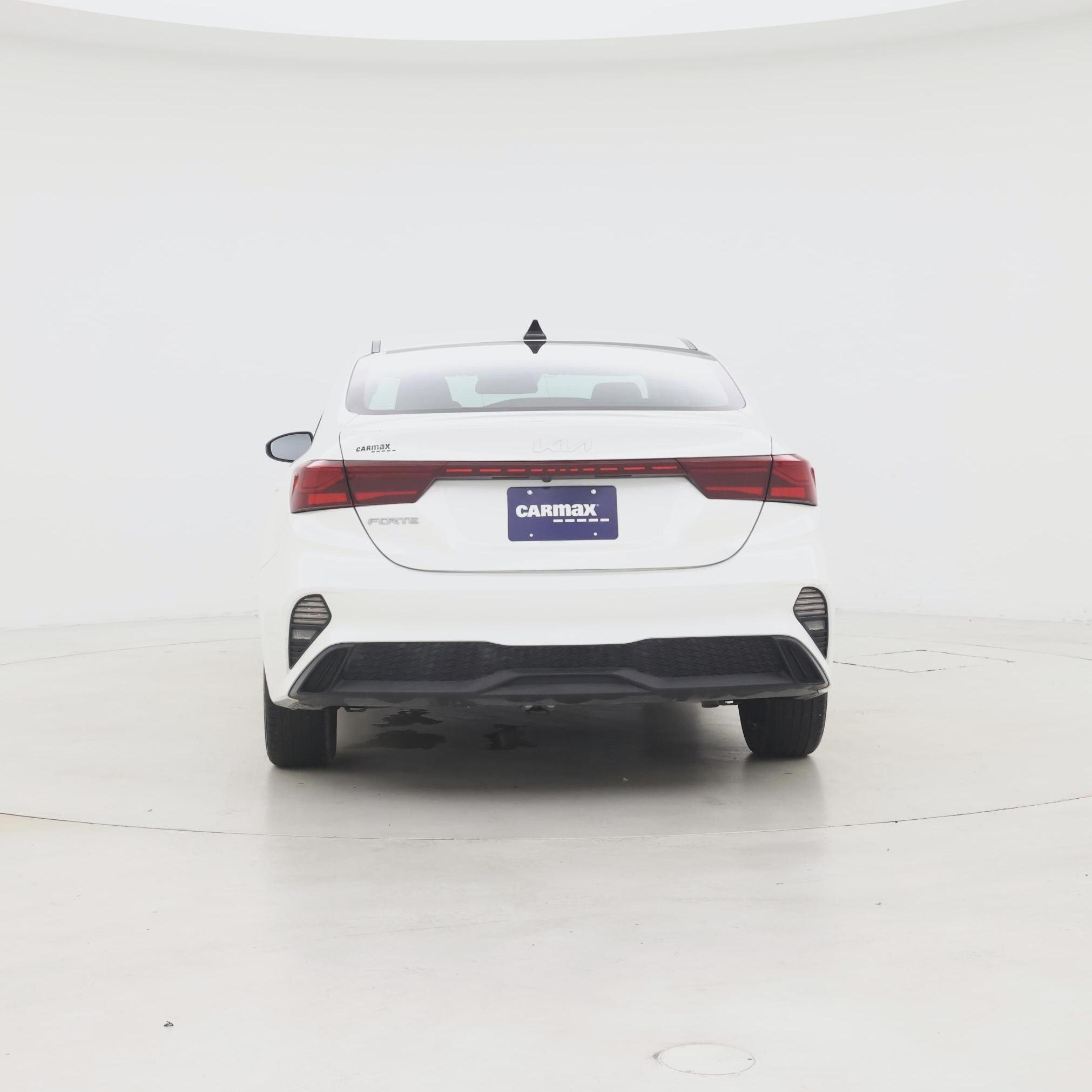 Thumbnail: 2023 Kia Forte - 6