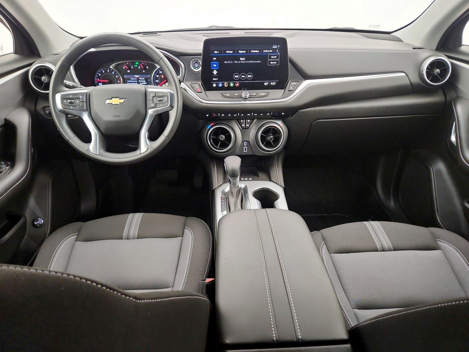 2024 Chevrolet Blazer 2LT - Photo 10