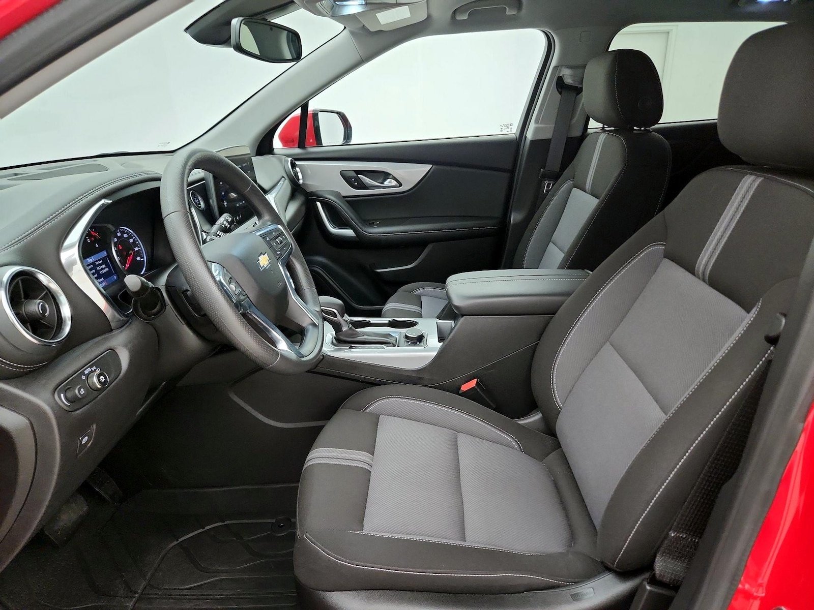 2024 Chevrolet Blazer 2LT - Photo 12