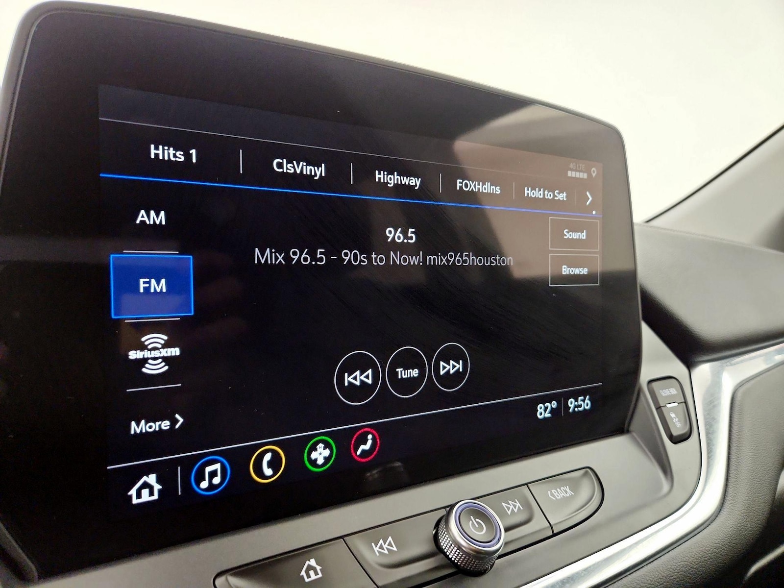 2024 Chevrolet Blazer 2LT - Photo 16