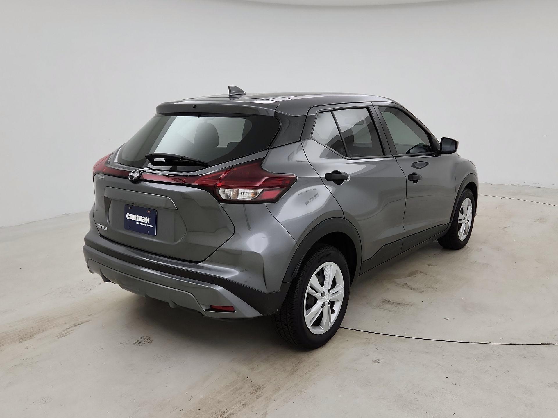 Thumbnail: 2024 Nissan Kicks - 5