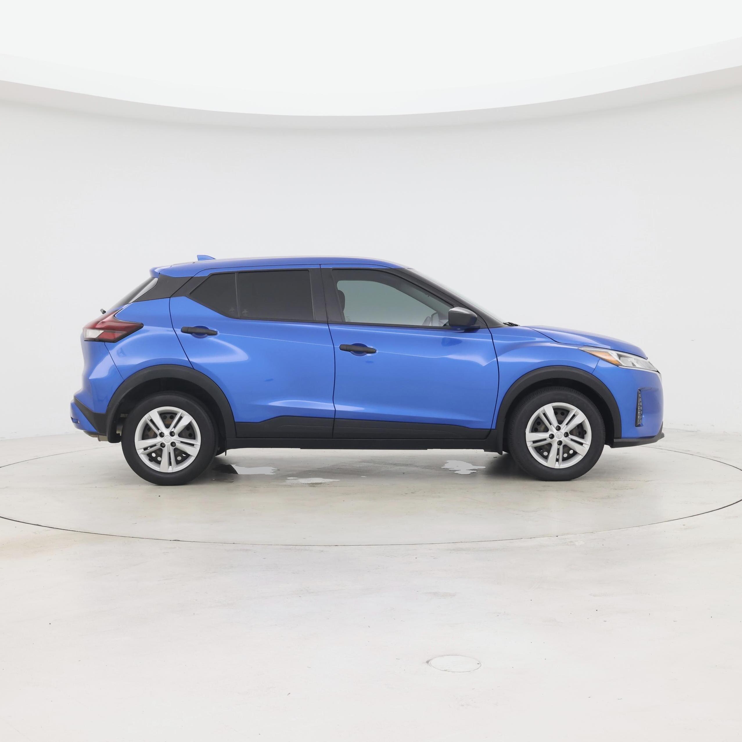 Thumbnail: 2024 Nissan Kicks - 7