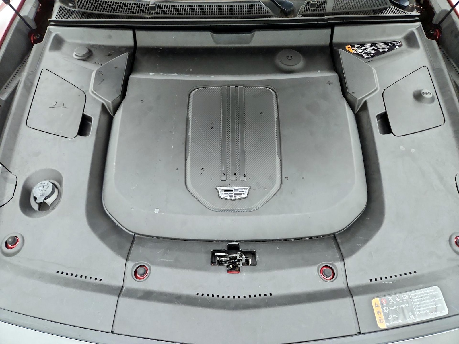 2024 Cadillac LYRIQ Sport 2 - Photo 24
