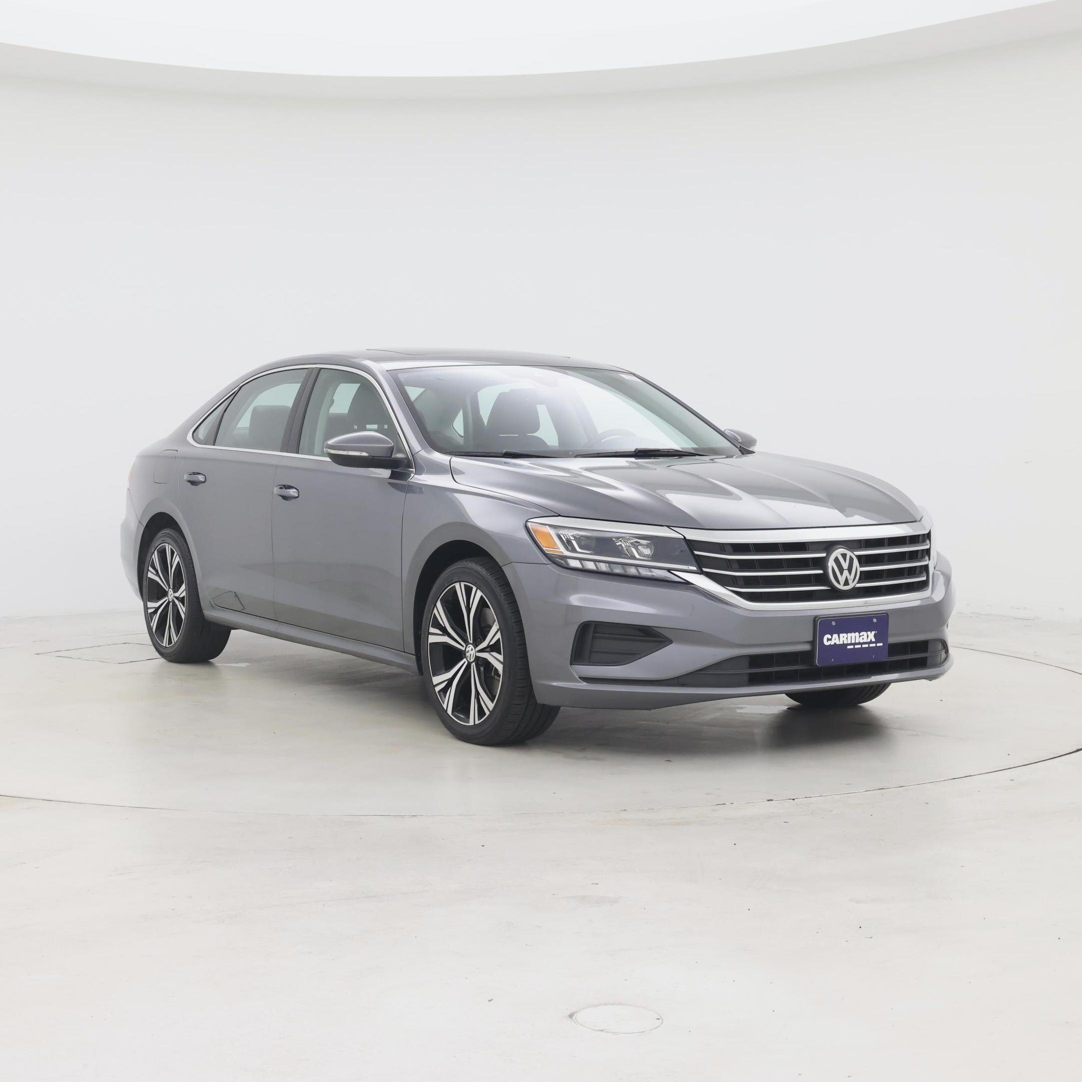 Gray 2022 Volkswagen Passat Sedan Front-Wheel Drive Automatic