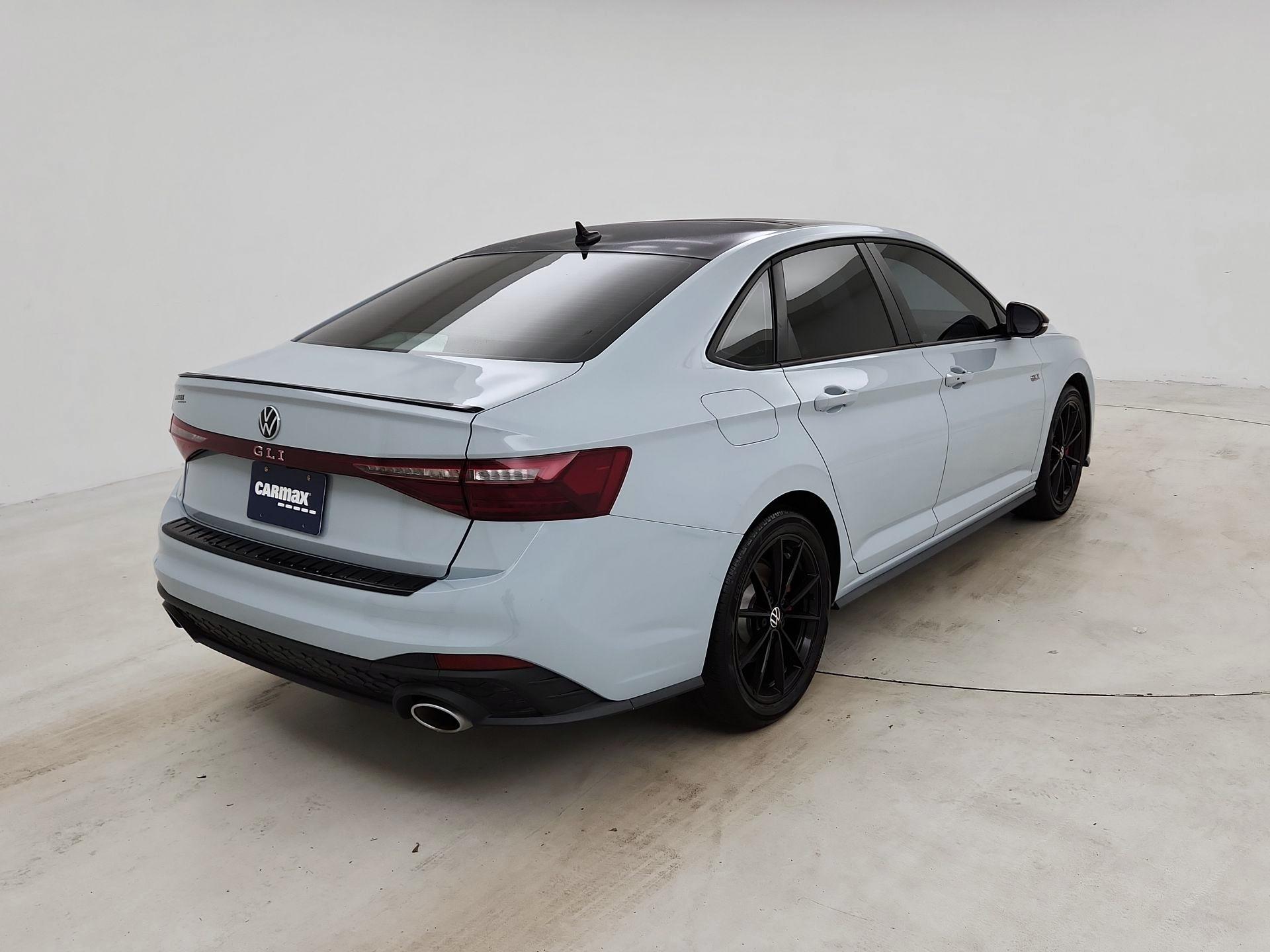 Thumbnail: 2025 Volkswagen Jetta - 5
