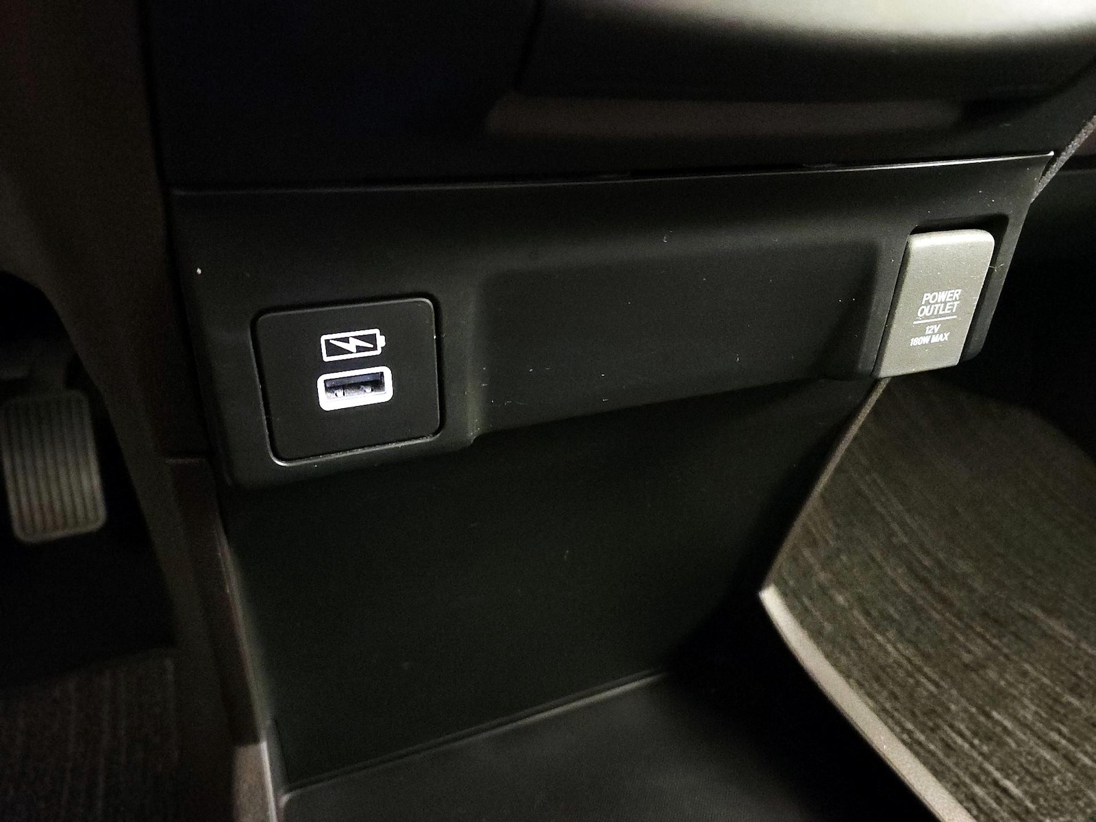 2024 Honda Odyssey EX-L - Photo 19