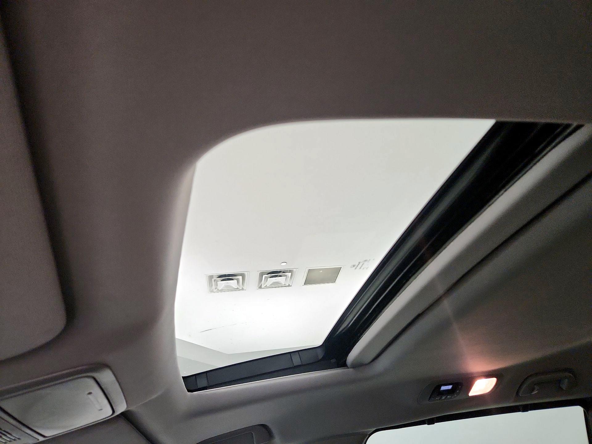 Thumbnail: 2024 Honda Odyssey - 19