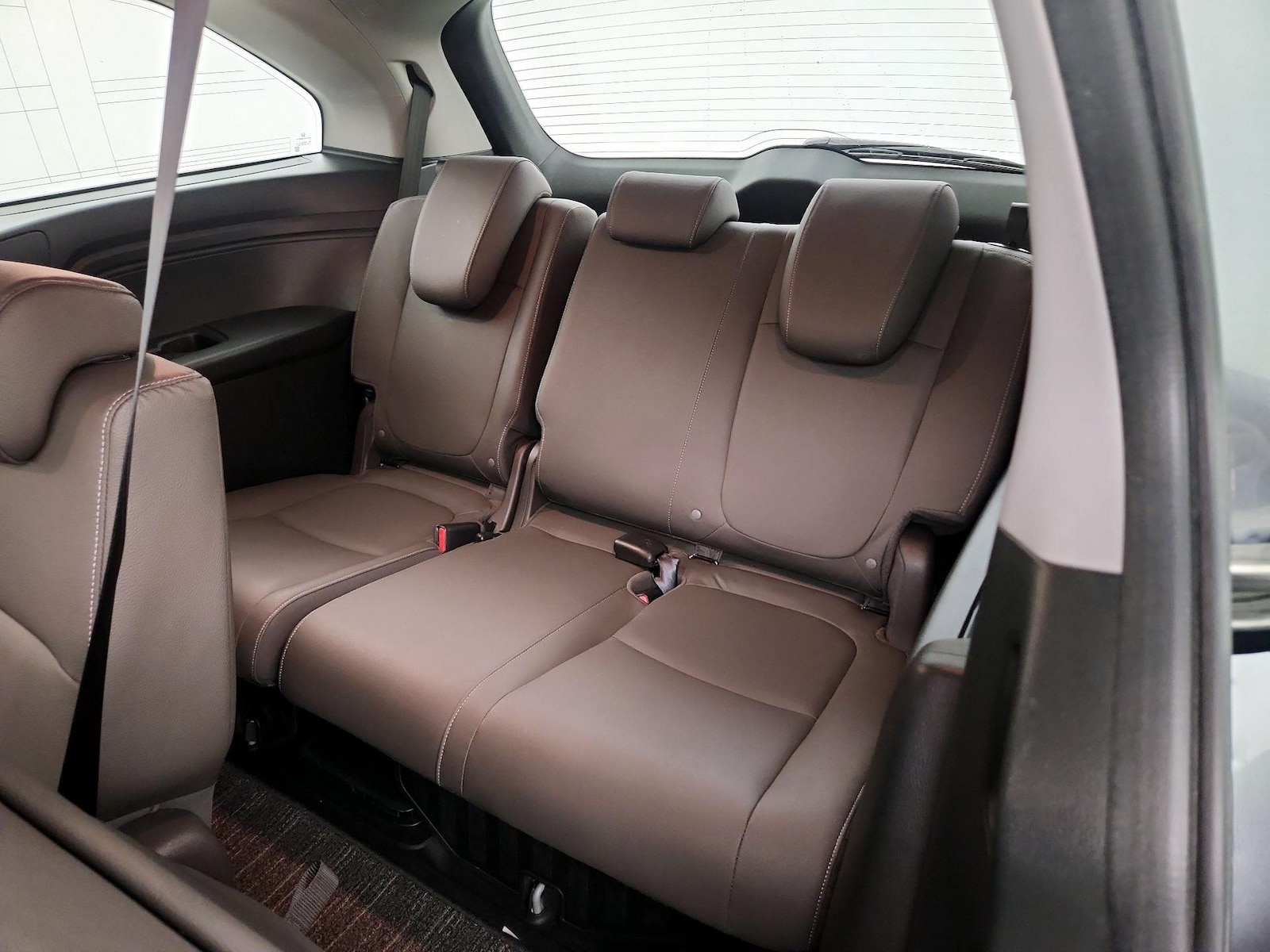 2024 Honda Odyssey EX-L - Photo 22