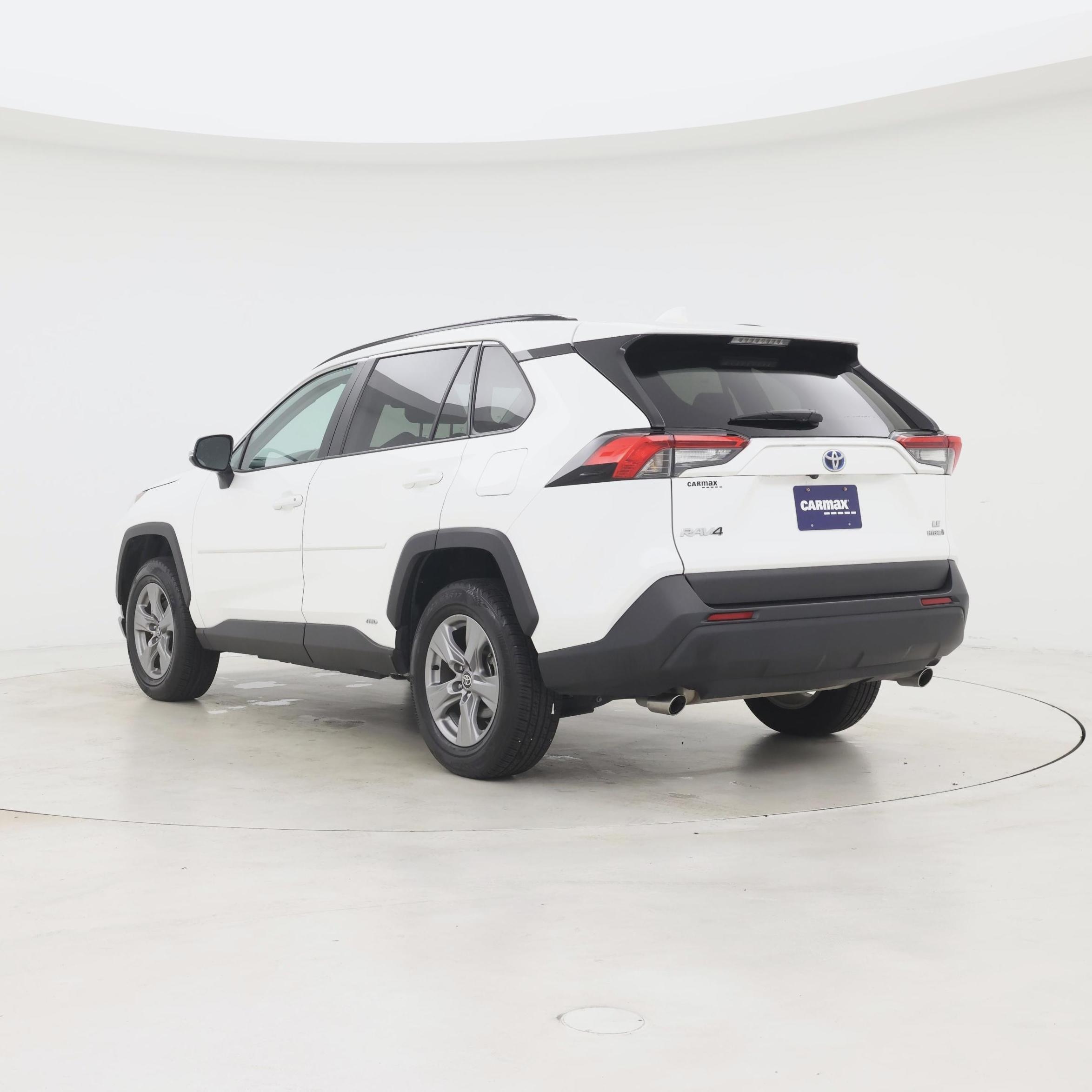 Thumbnail: 2024 Toyota RAV4 - 2