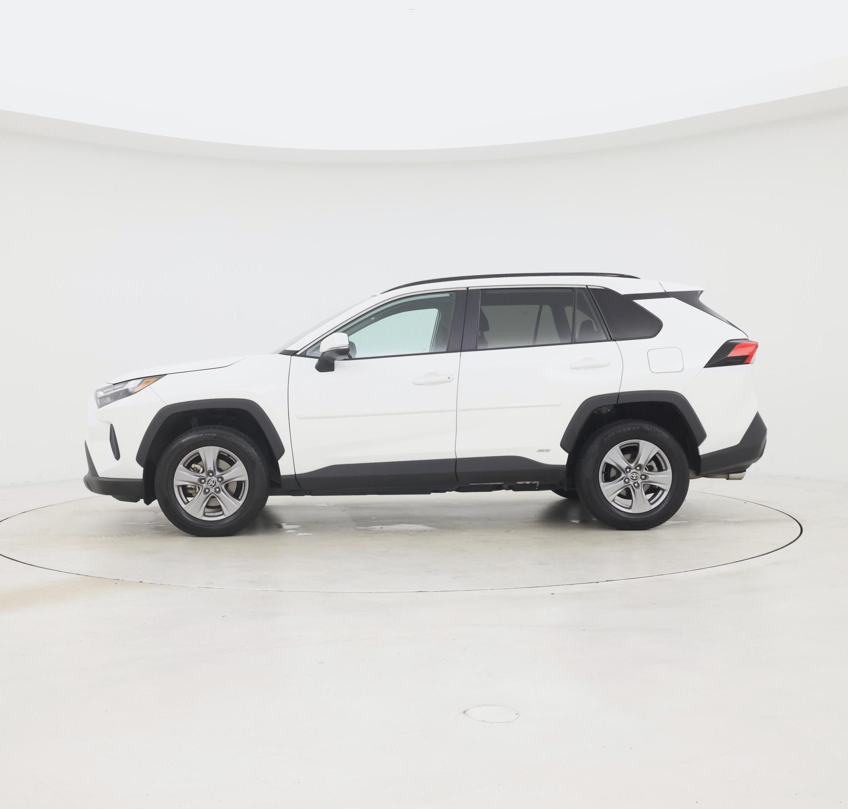 Thumbnail: 2024 Toyota RAV4 - 3