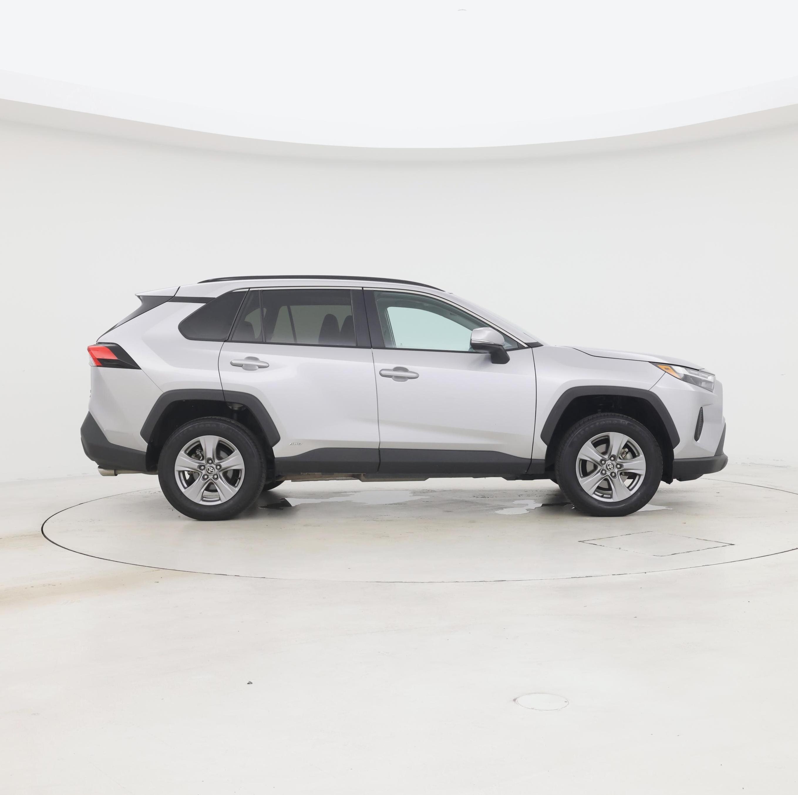 Thumbnail: 2023 Toyota RAV4 - 7