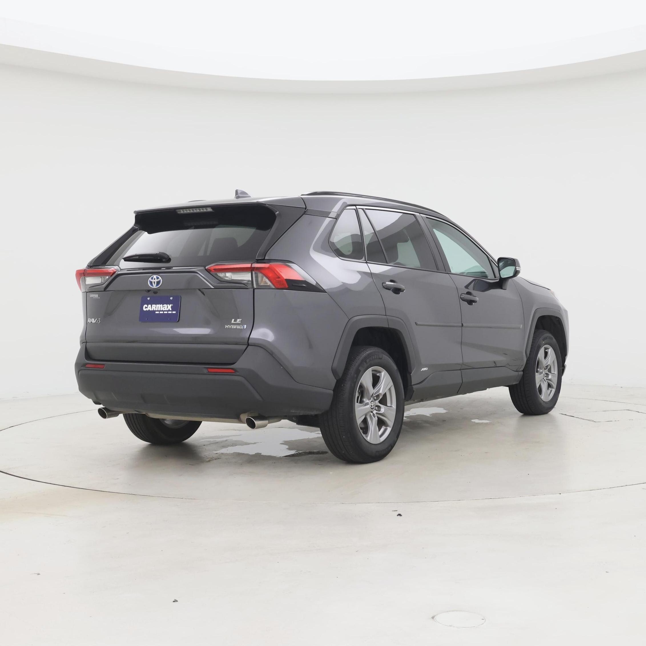 Thumbnail: 2024 Toyota RAV4 - 8