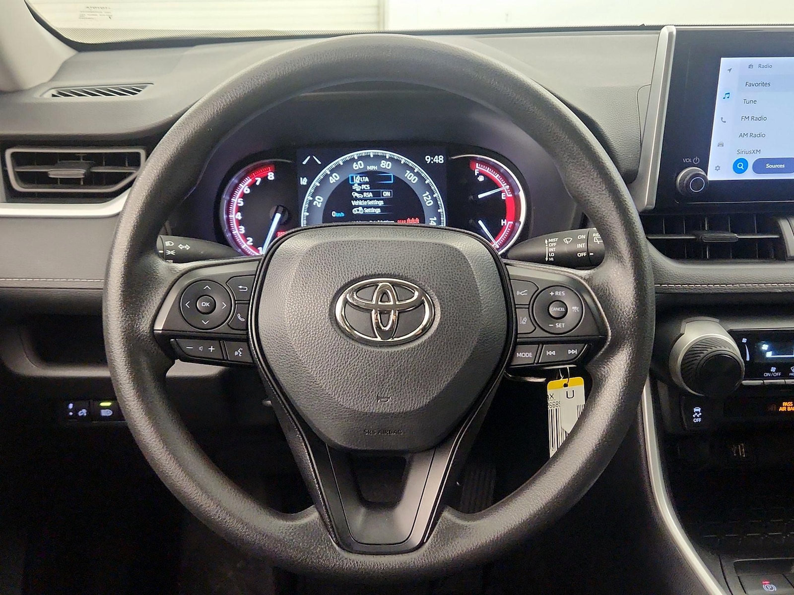2023 Toyota RAV4 LE - Photo 11