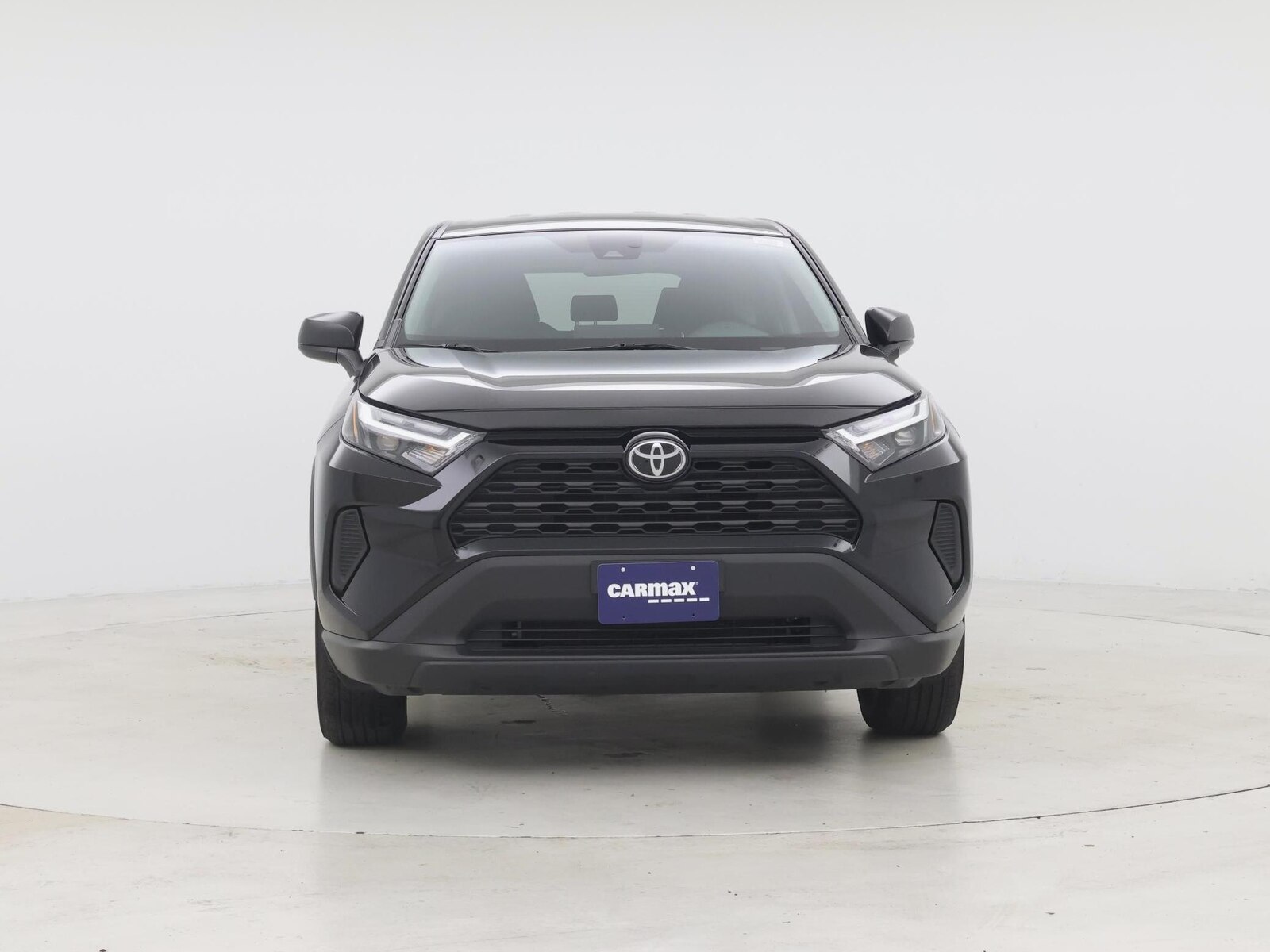 2023 Toyota RAV4 LE - Photo 6
