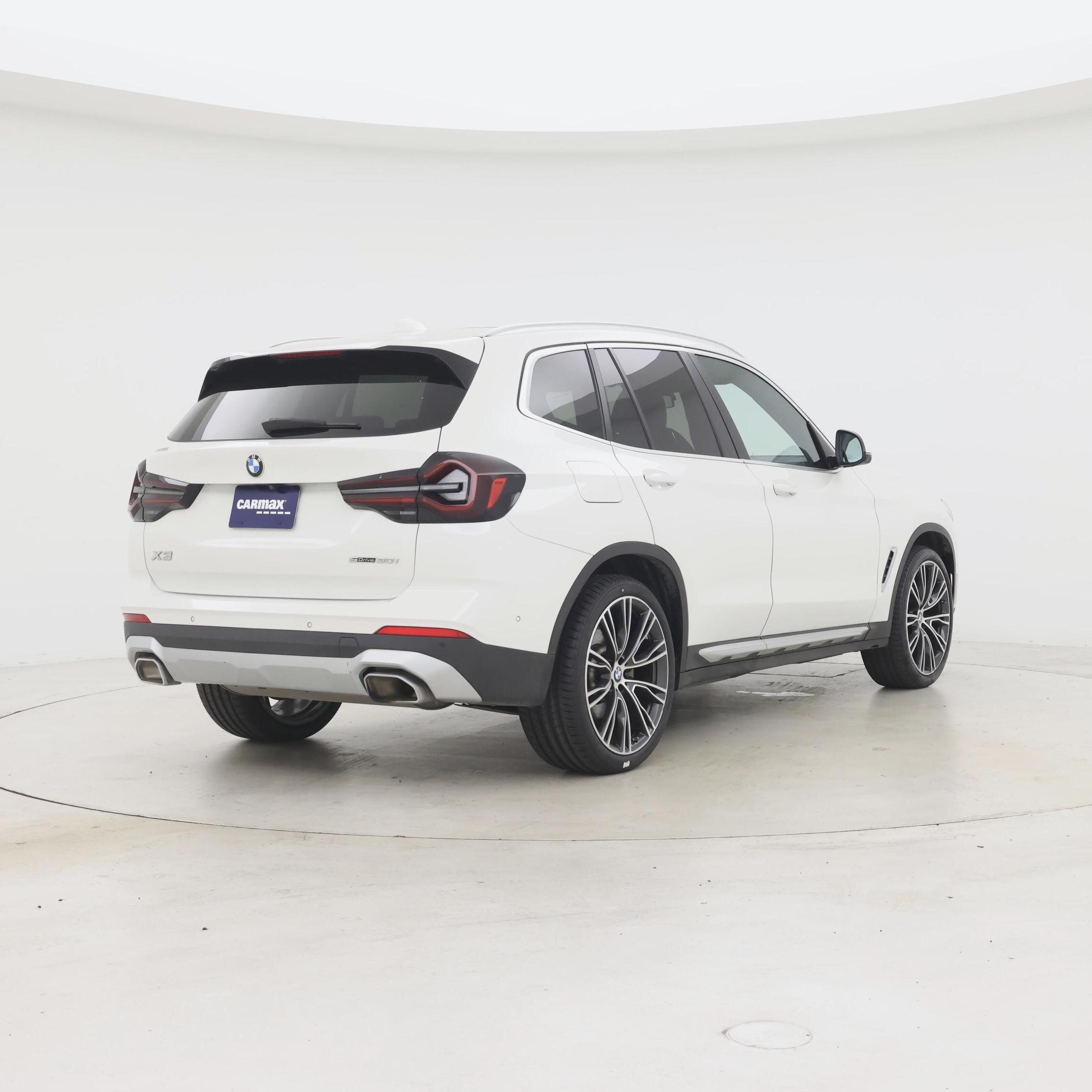 Thumbnail: 2024 BMW X3 - 8