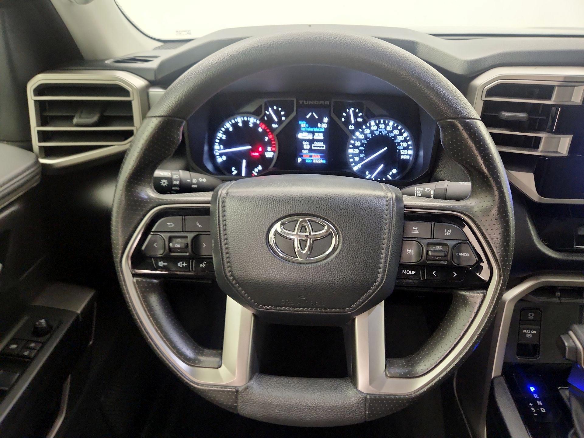 Thumbnail: 2022 Toyota Tundra - 10