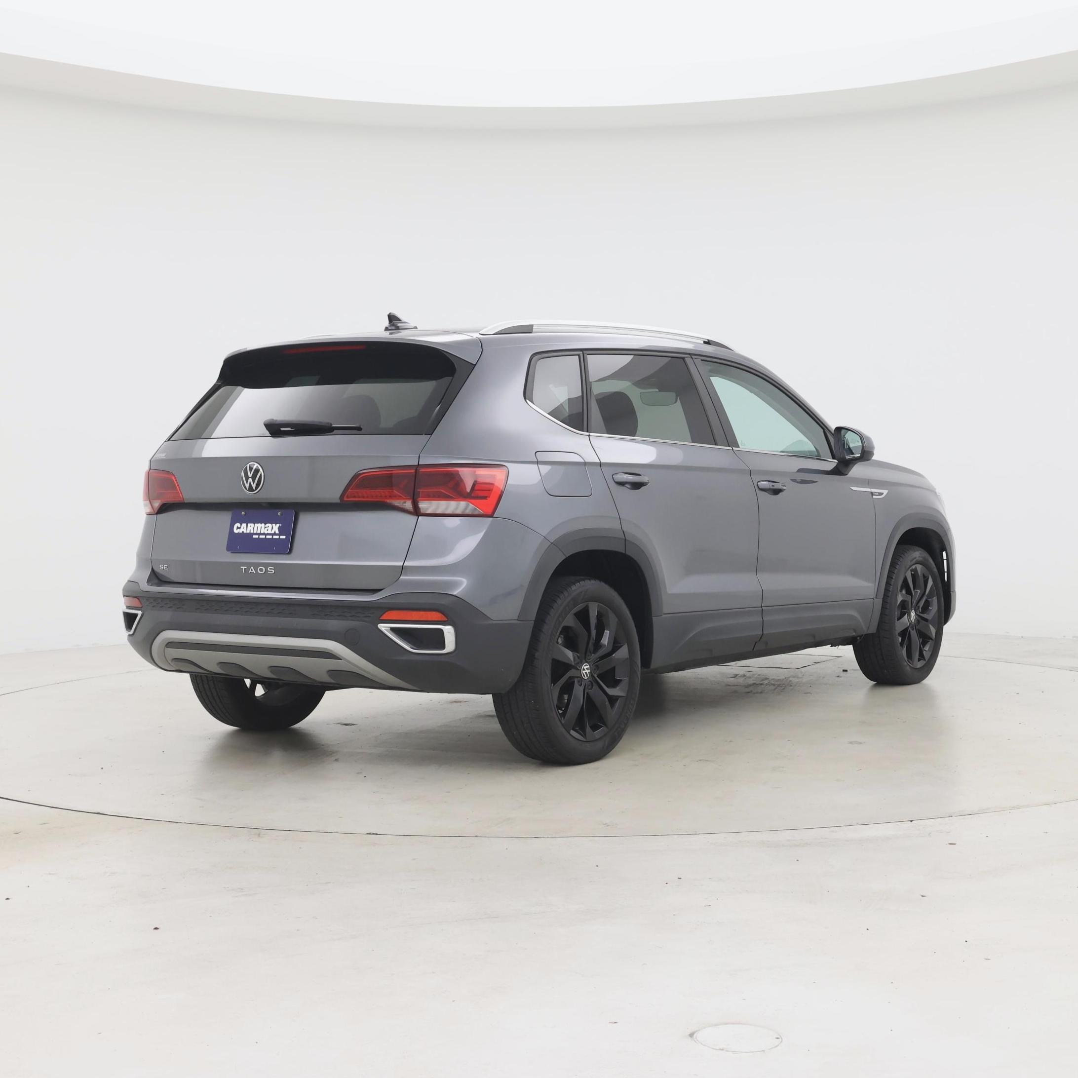 Thumbnail: 2022 Volkswagen Taos - 8