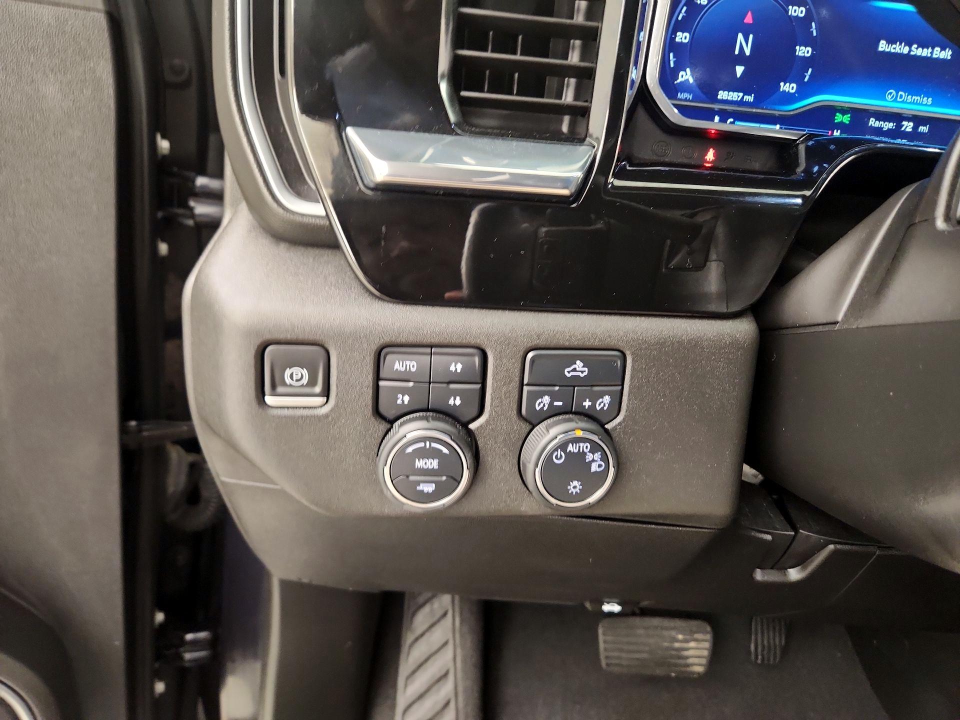 Thumbnail: 2022 Chevrolet Silverado 1500 - 13
