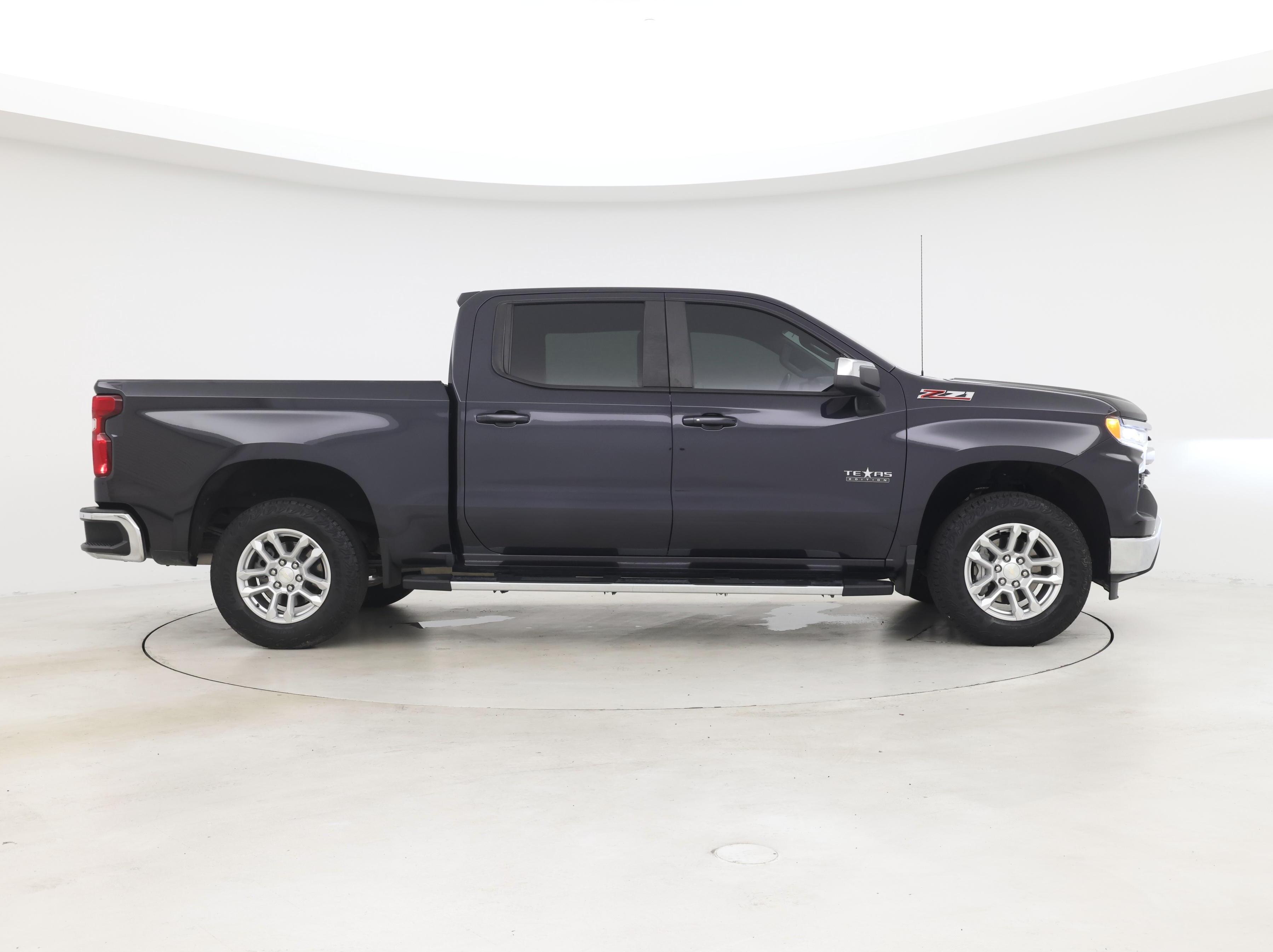 Thumbnail: 2022 Chevrolet Silverado 1500 - 7