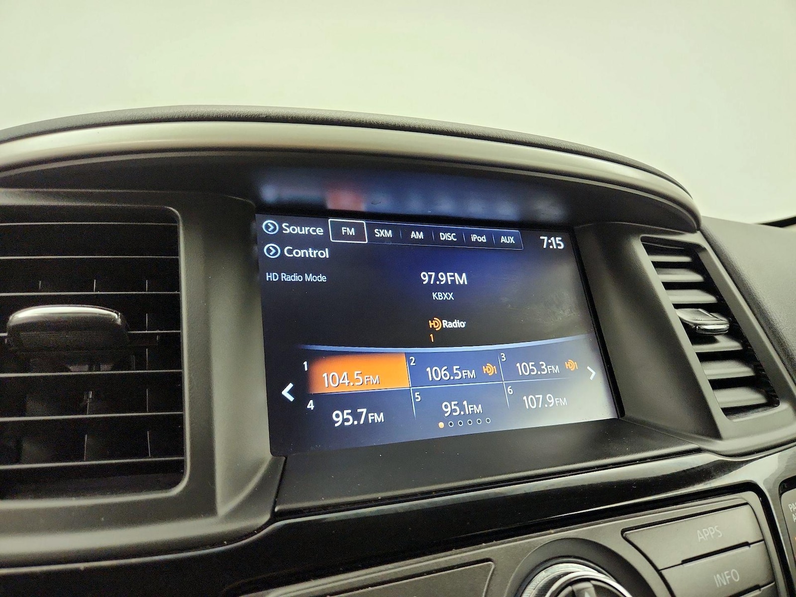 2020 Nissan Pathfinder S - Photo 16