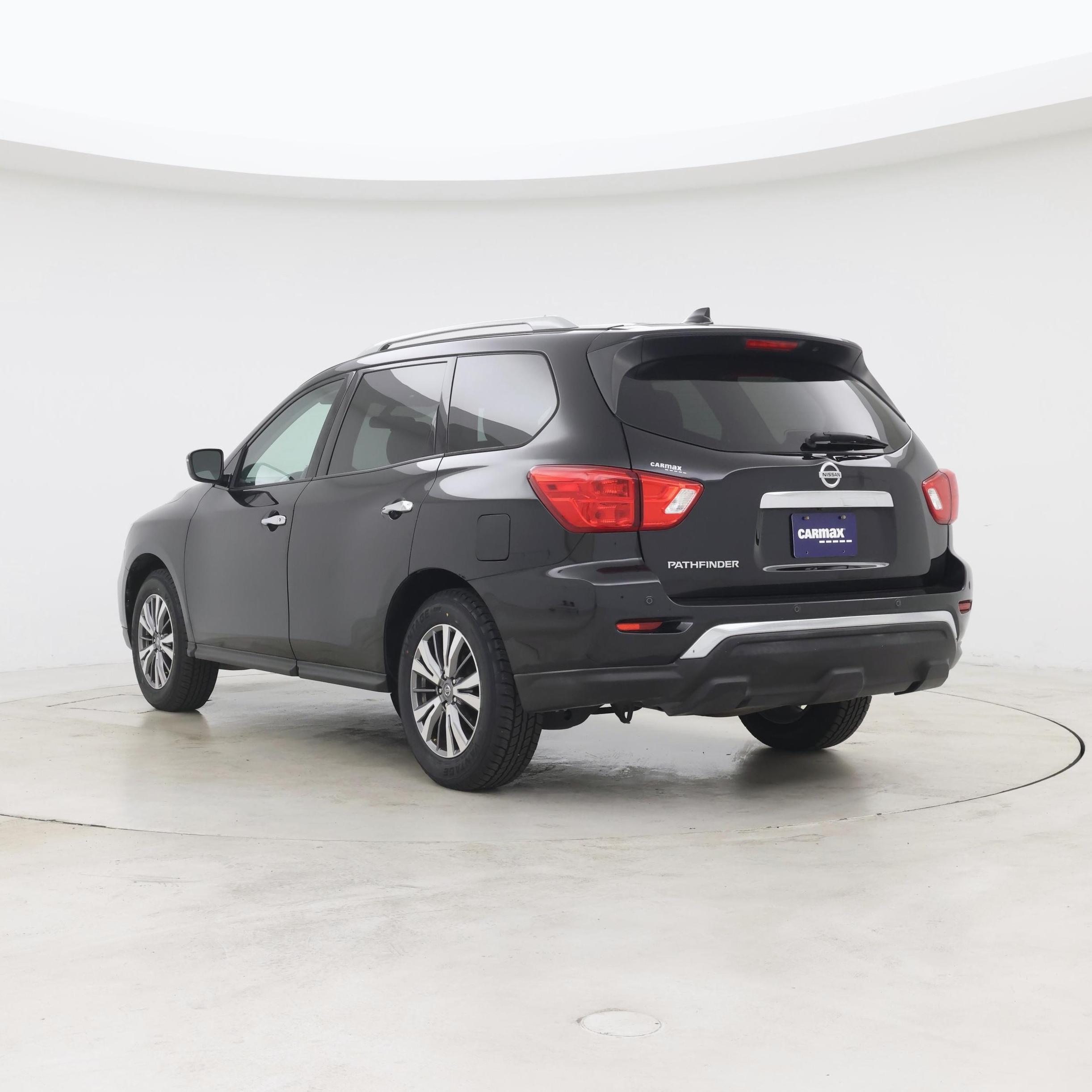 Thumbnail: 2020 Nissan Pathfinder - 2