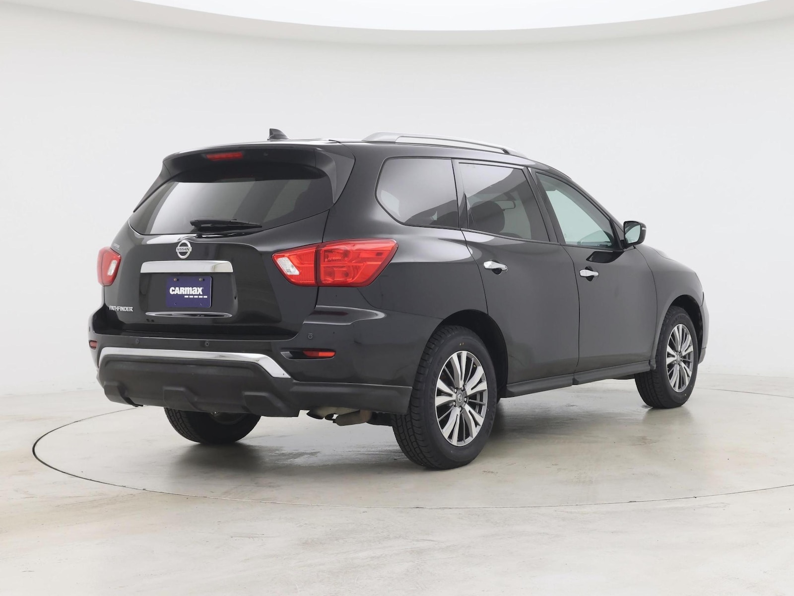2020 Nissan Pathfinder S - Photo 9