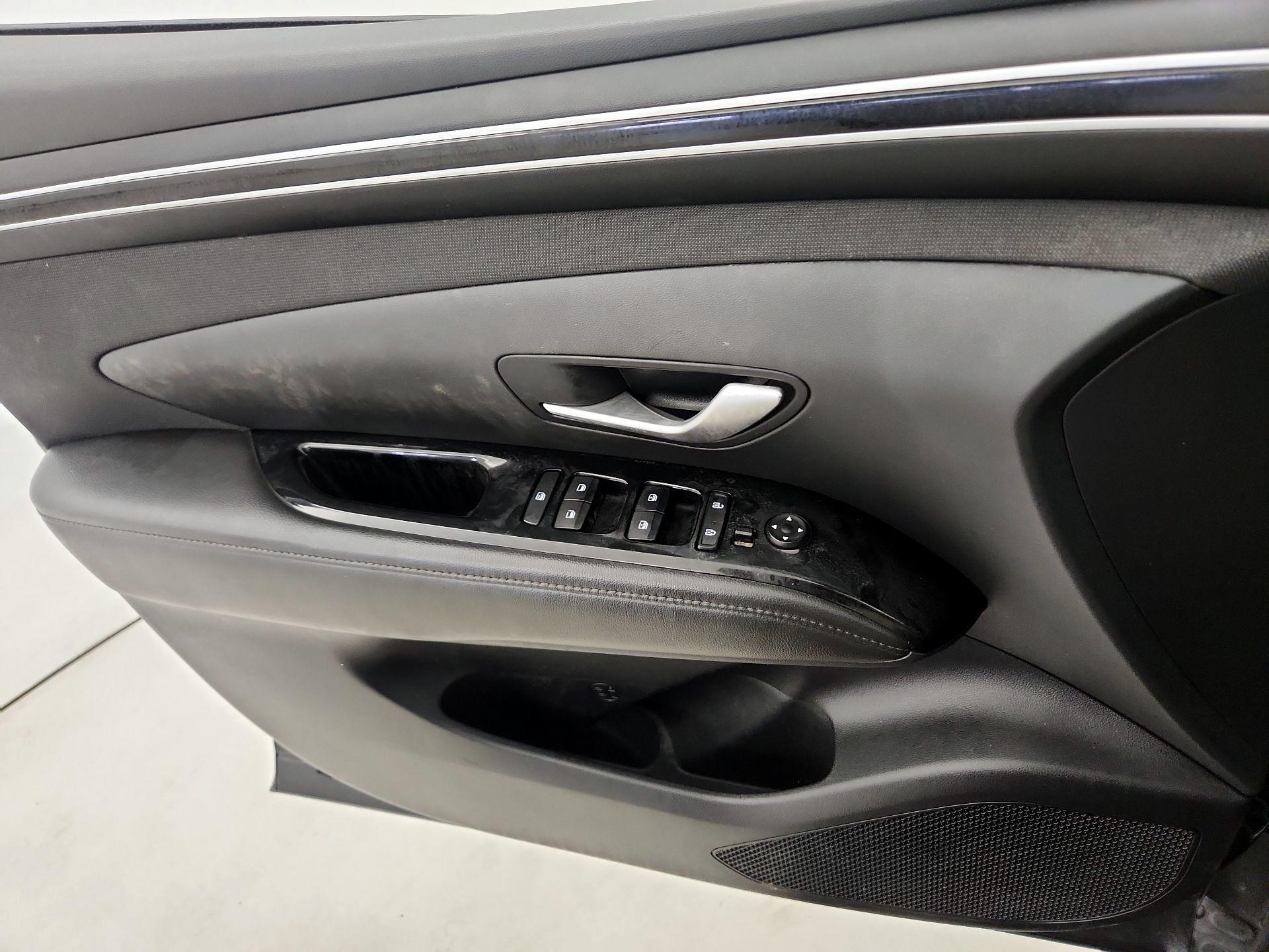 Thumbnail: 2022 Hyundai Tucson - 12