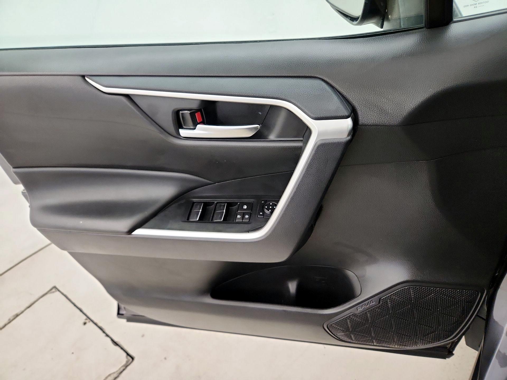 Thumbnail: 2024 Toyota RAV4 - 12