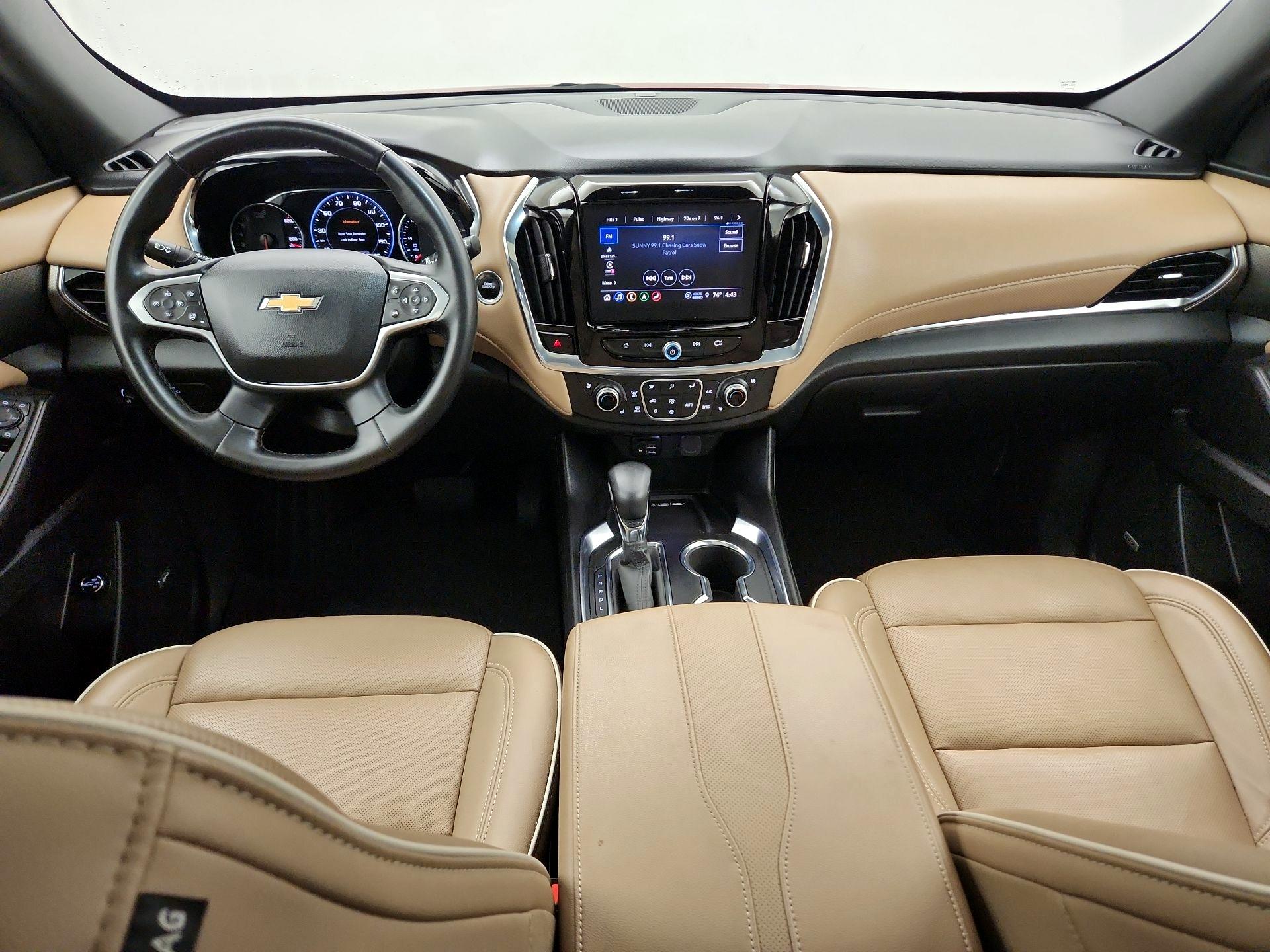 Thumbnail: 2023 Chevrolet Traverse - 9