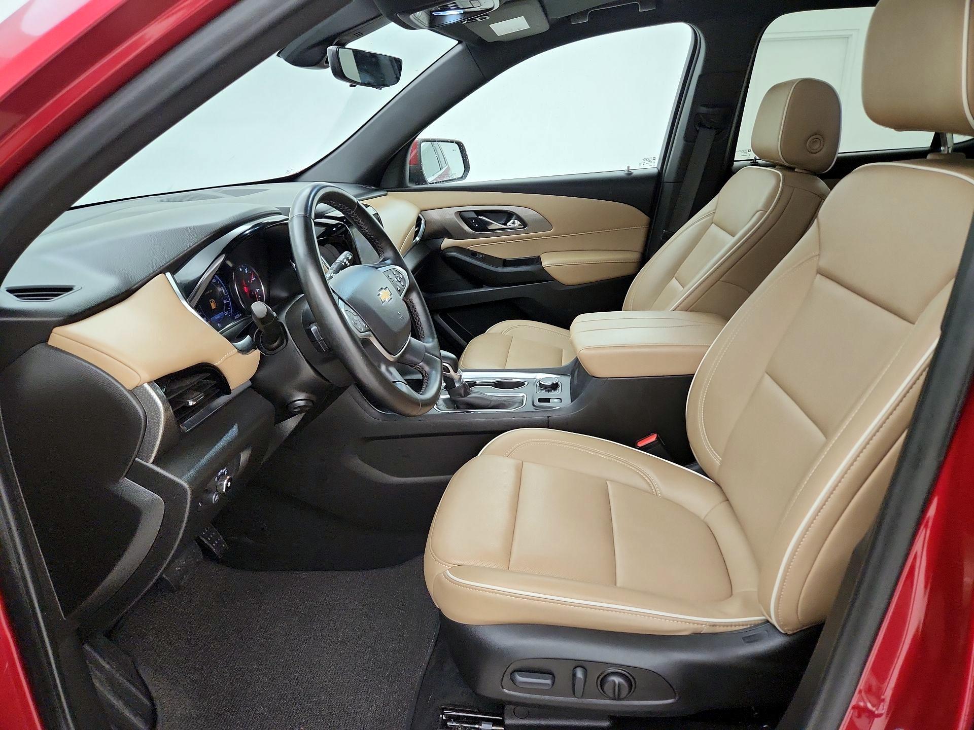 Thumbnail: 2023 Chevrolet Traverse - 11